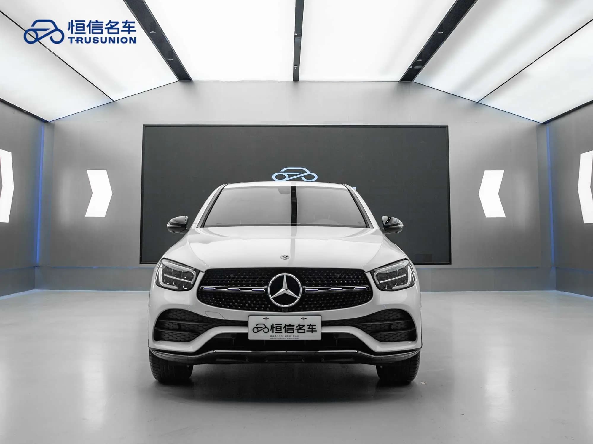 Mercedes-Benz GLC Coupe 2021 г. 43239 км. — фото 2