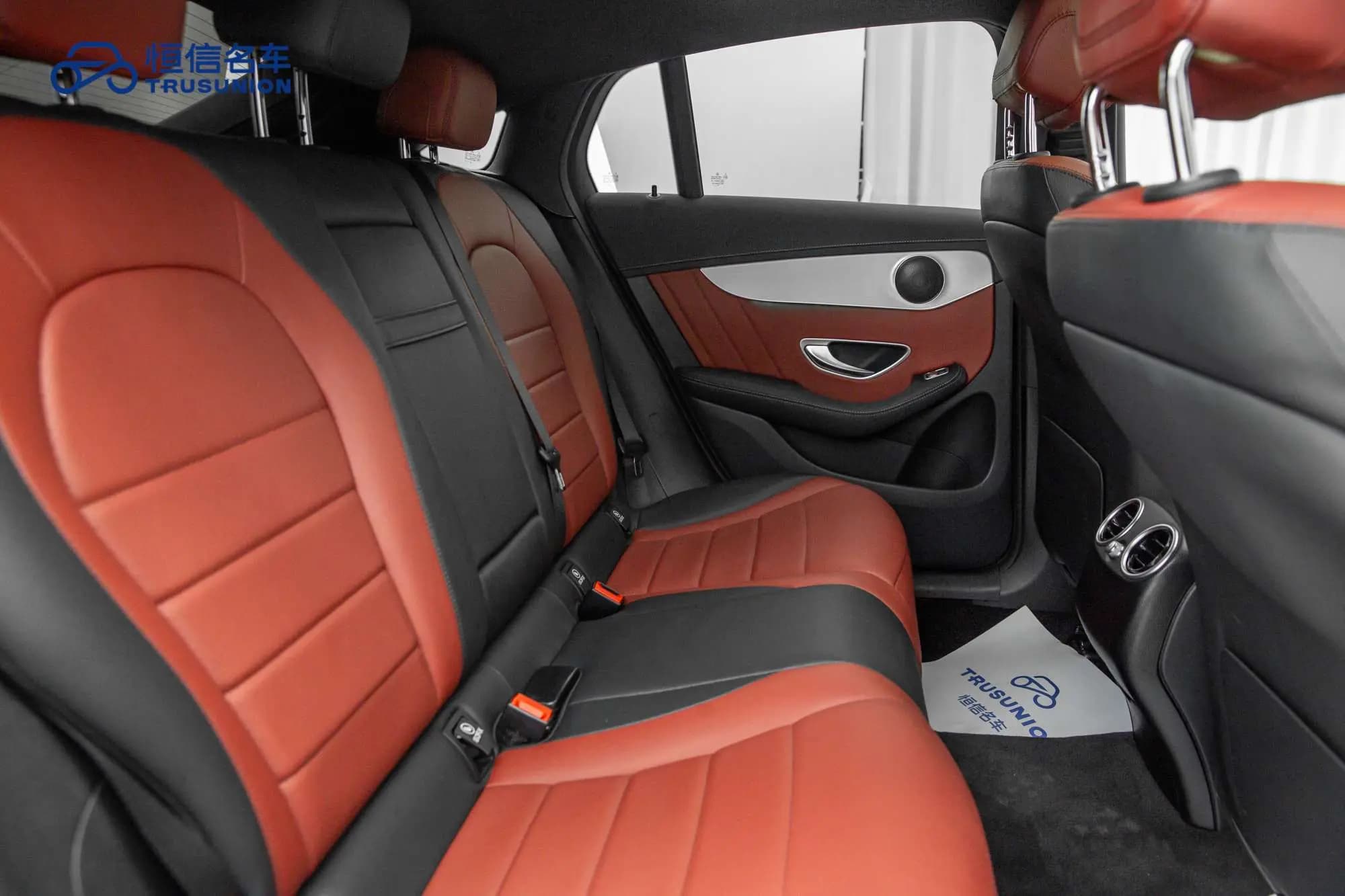 Mercedes-Benz GLC Coupe 2021 г. 43239 км. — фото 21