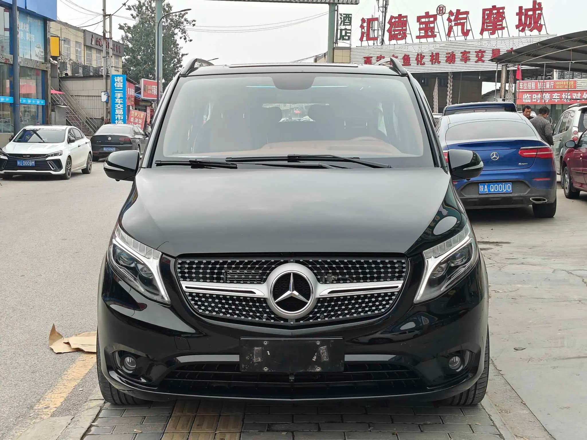 Mercedes-Benz Vito 2021 г. 82067 км. — фото 2