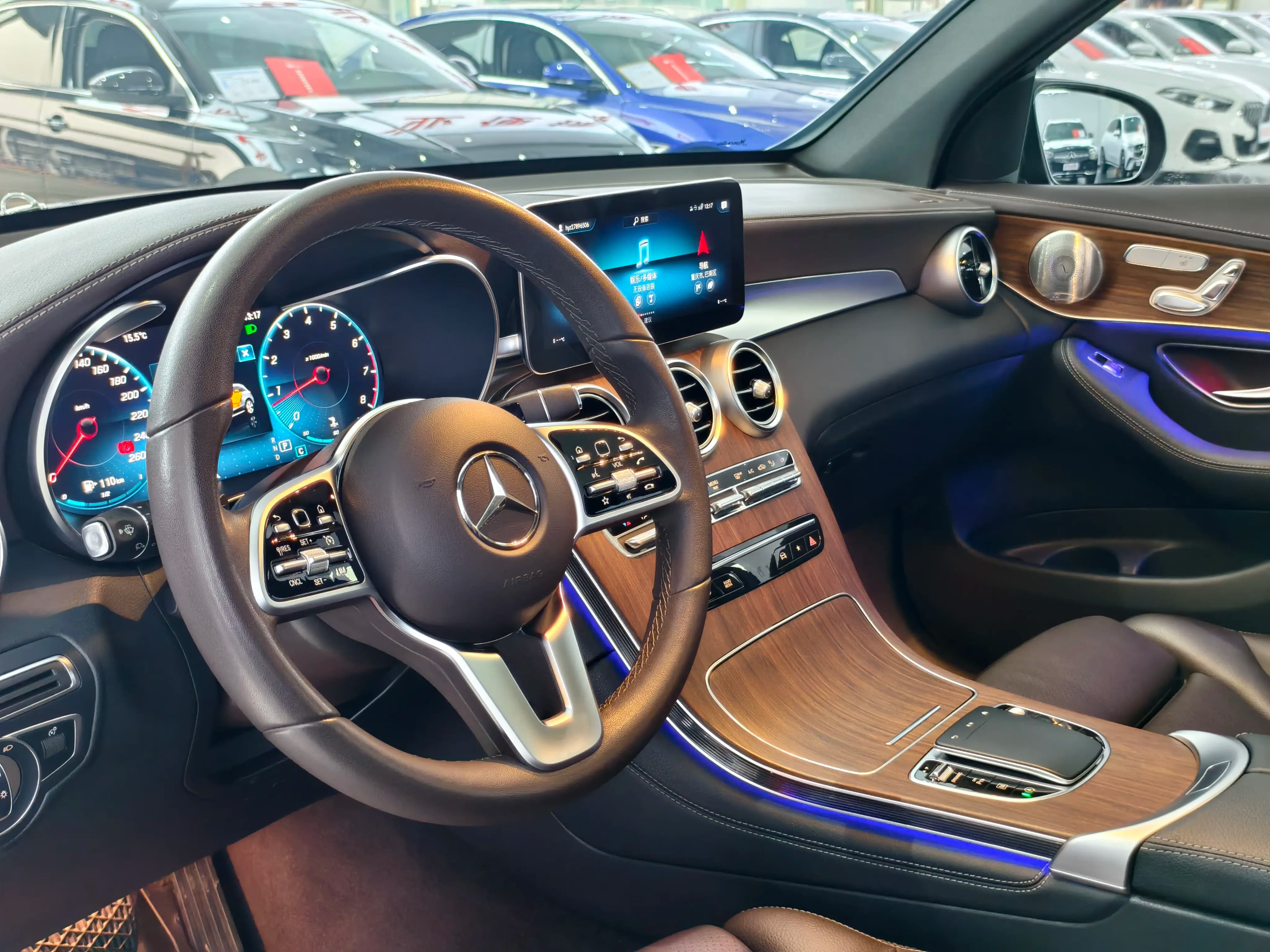 Mercedes-Benz GLC 2021 г. 74052 км. — фото 17