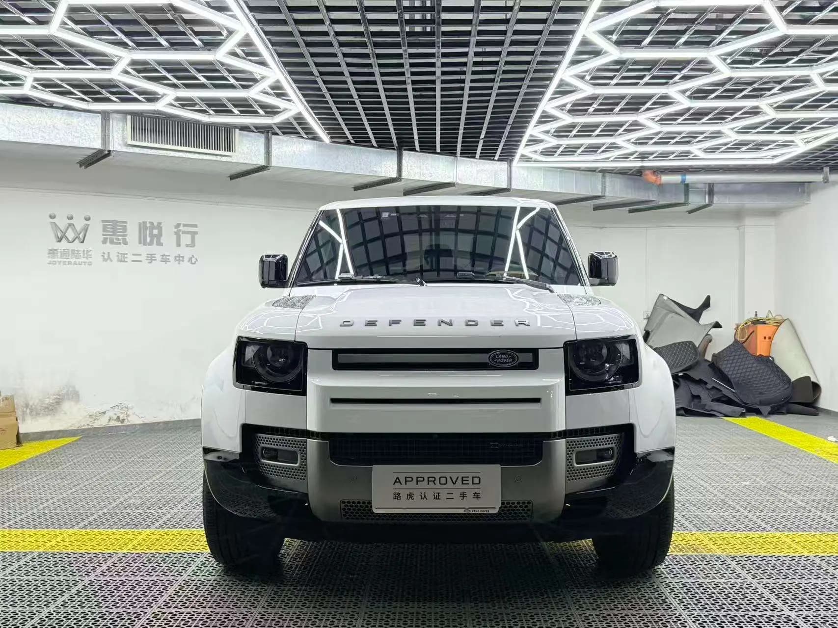 Land Rover Guard 2023 г. 36100 км. — фото 2