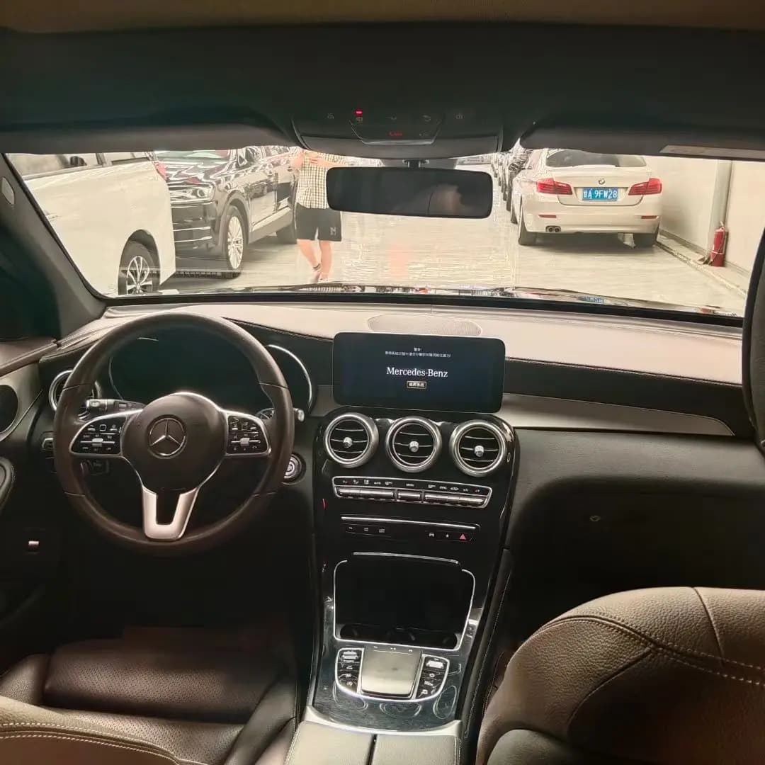 Mercedes-Benz GLC 2022 г. 80126 км. — фото 8