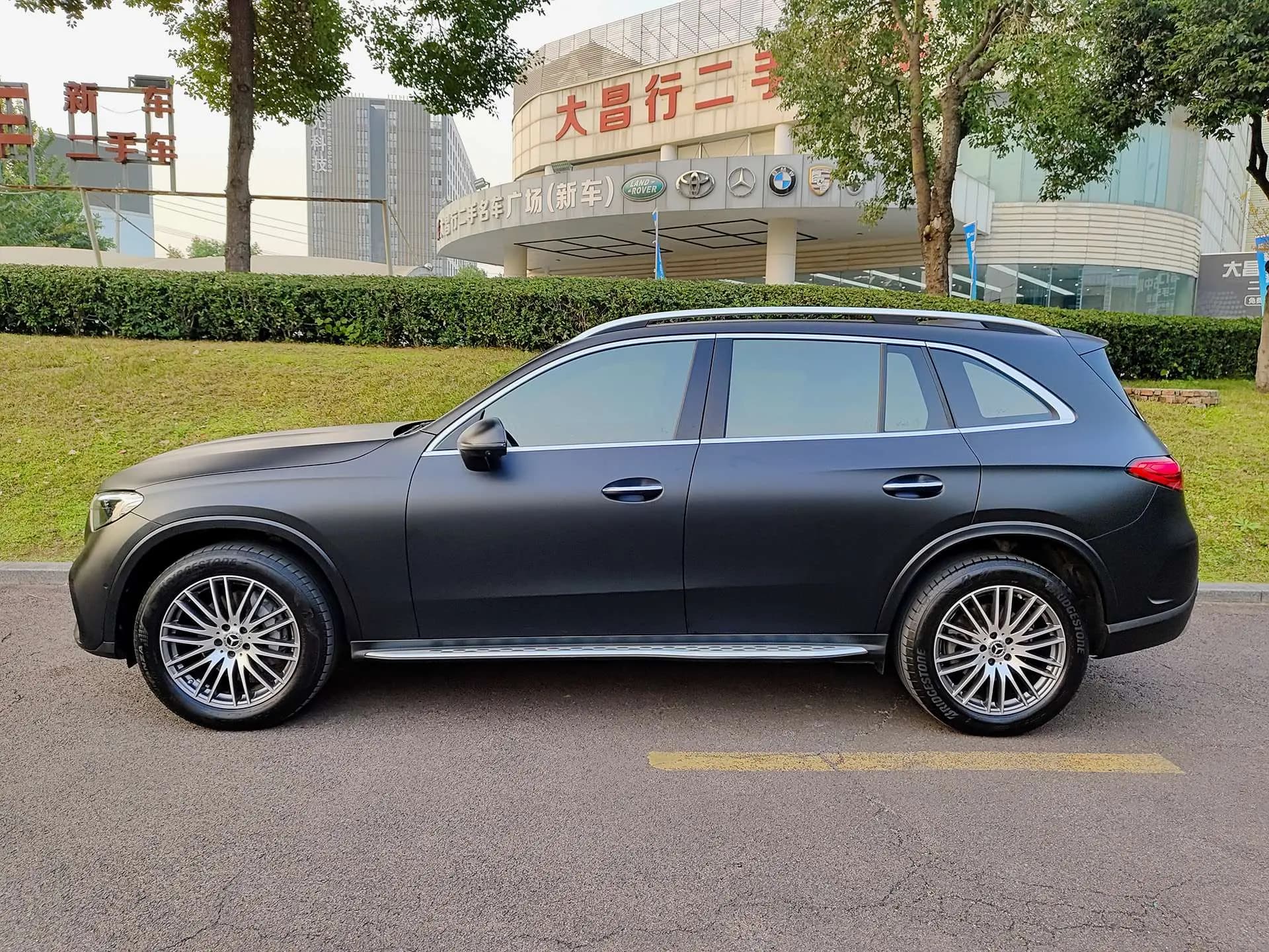 Mercedes-Benz GLC 2024 г. 45124 км. — фото 3