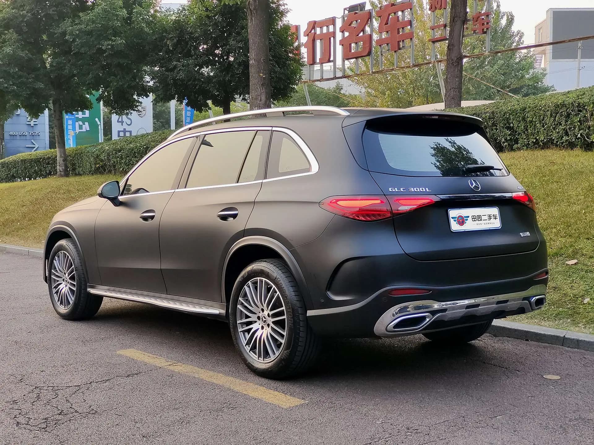 Mercedes-Benz GLC 2024 г. 45124 км. — фото 4