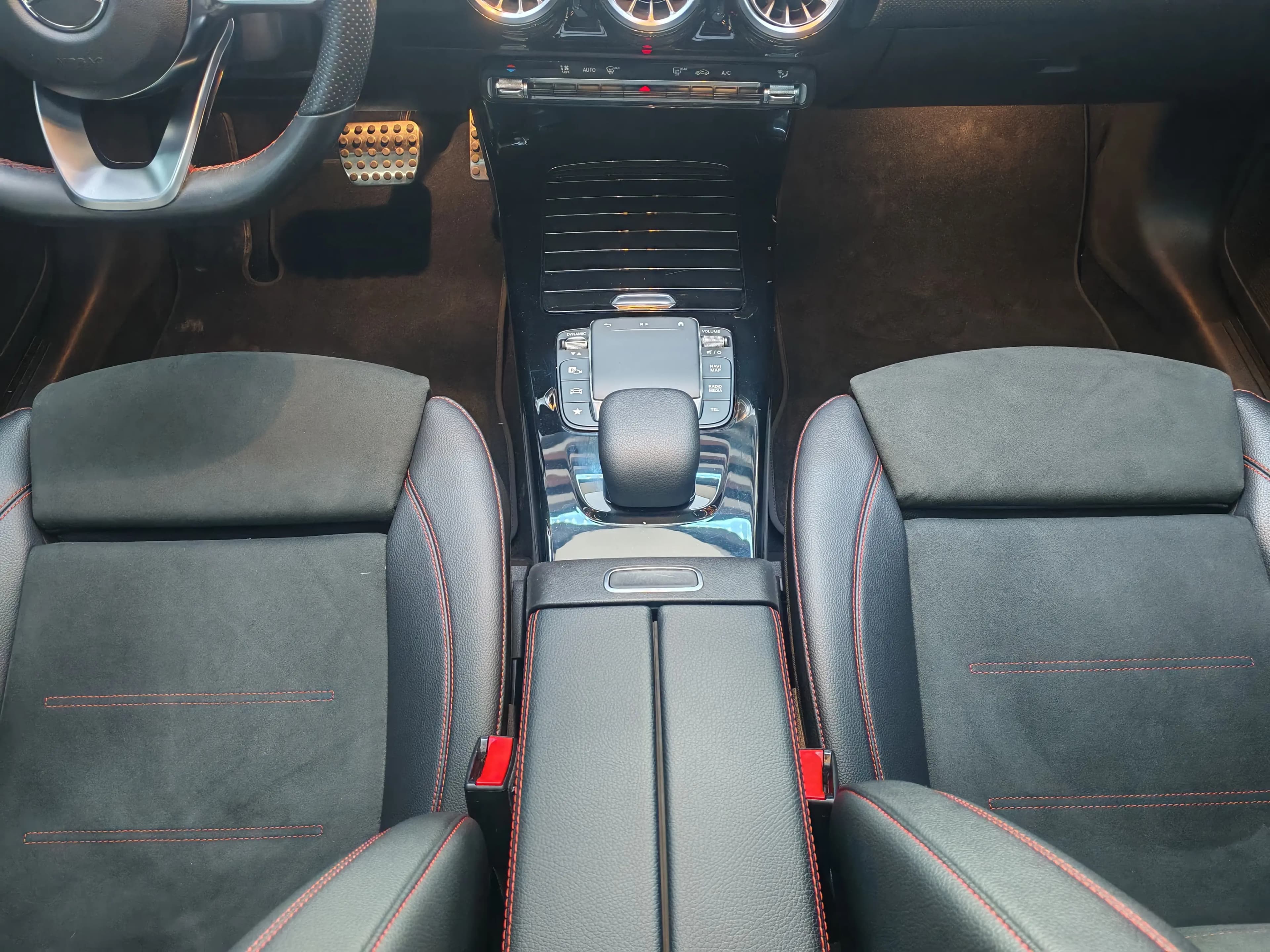 Mercedes-Benz Mercedes CLA 2021 г. 49587 км. — фото 16