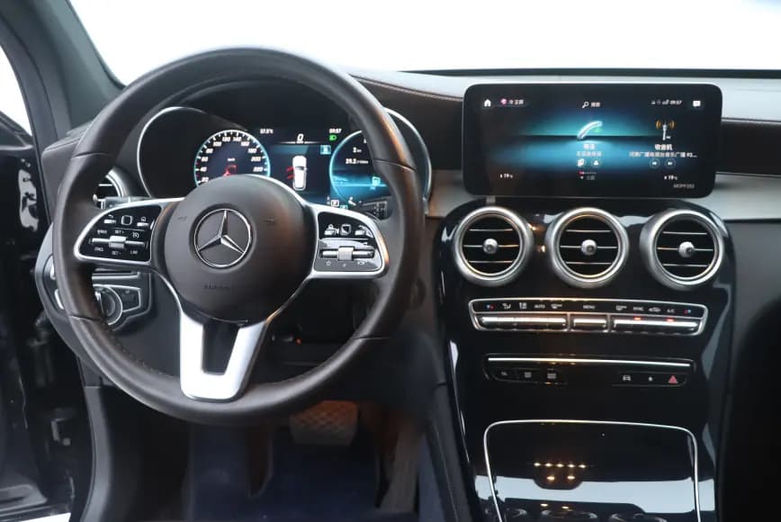 Mercedes-Benz GLC 2021 г. 32123 км. — фото 5