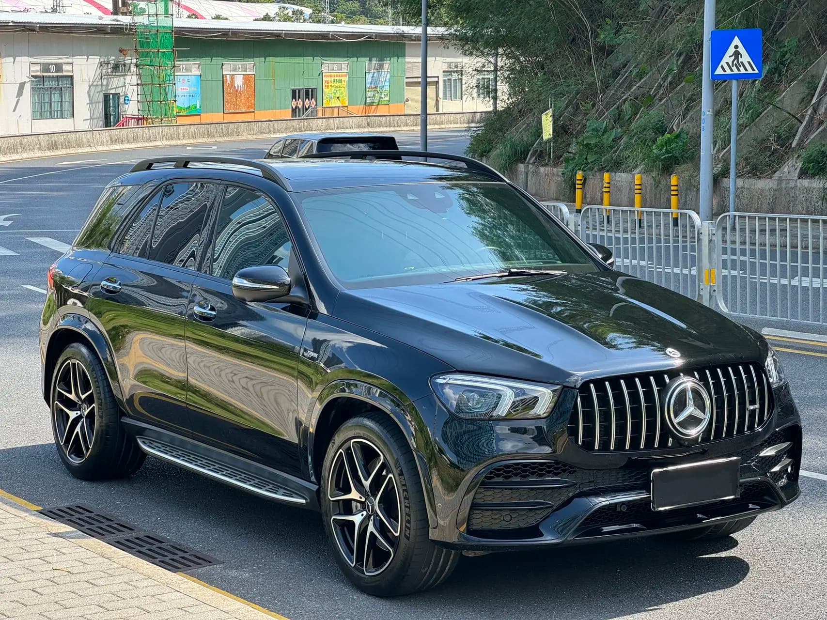 Mercedes-Benz GLE AMG 2022 г. 48000 км. — фото 3