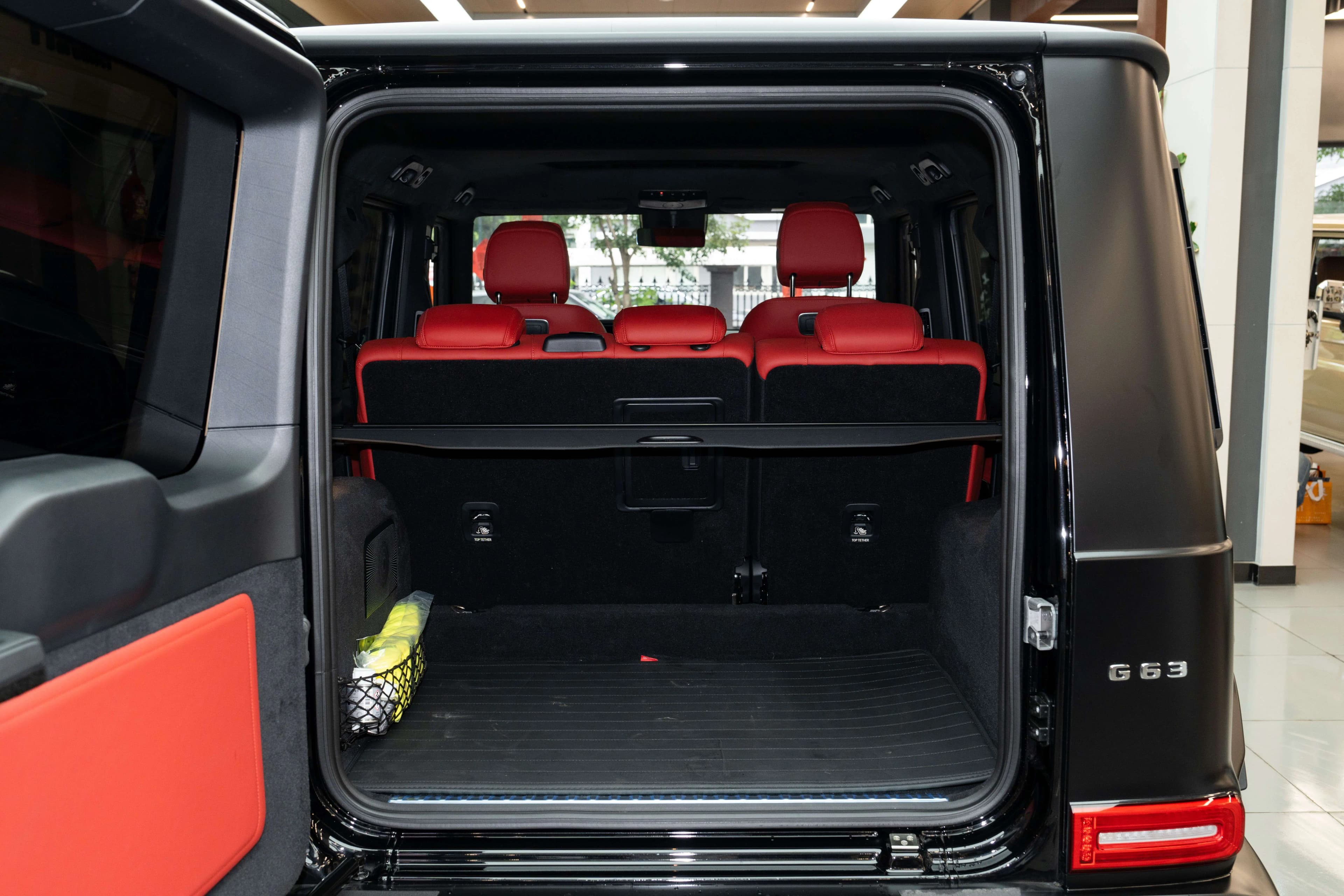 Mercedes-Benz G-Class AMG 2024 г. 7841 км. — фото 18