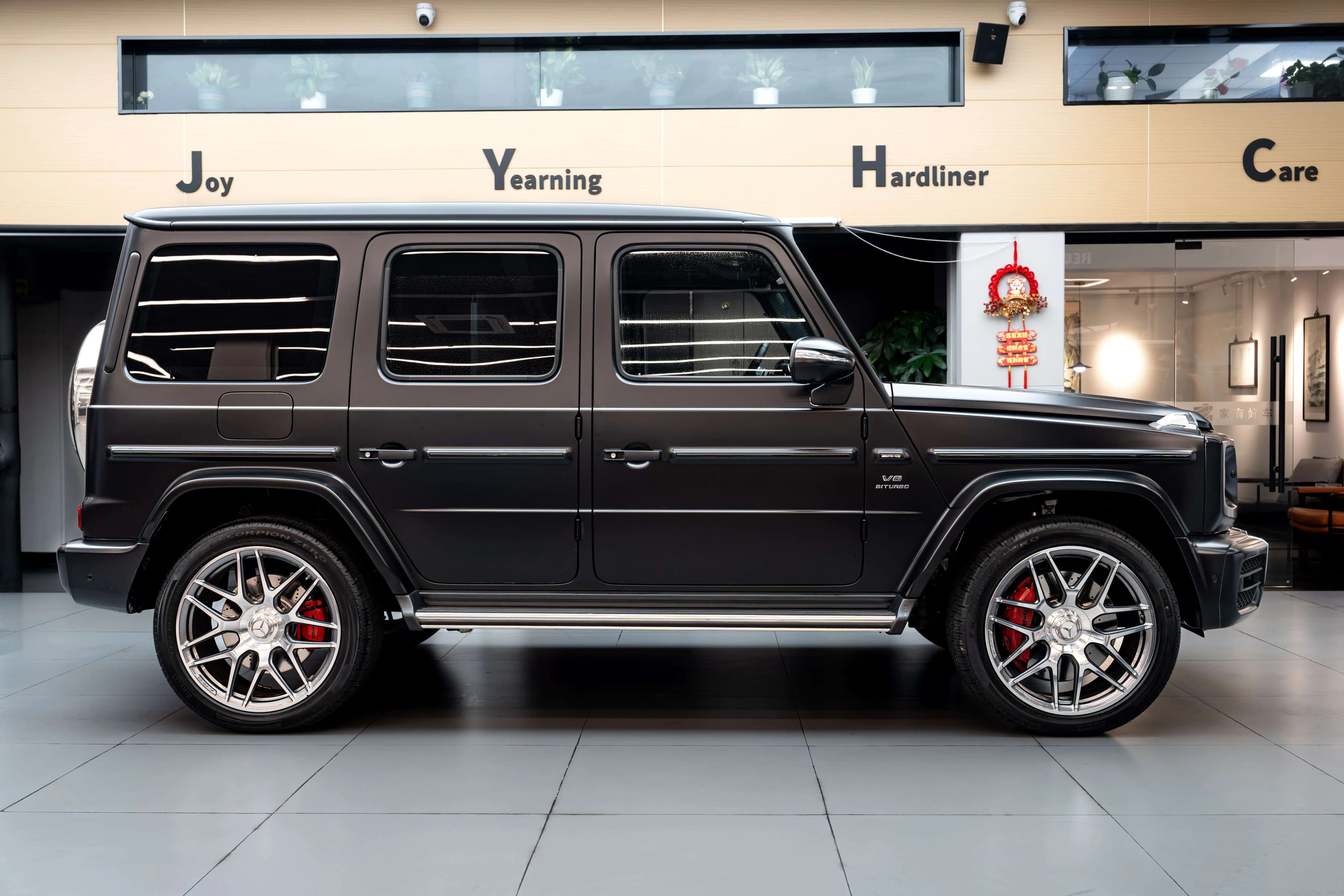 Mercedes-Benz G-Class AMG 2024 г. 7841 км. — фото 5