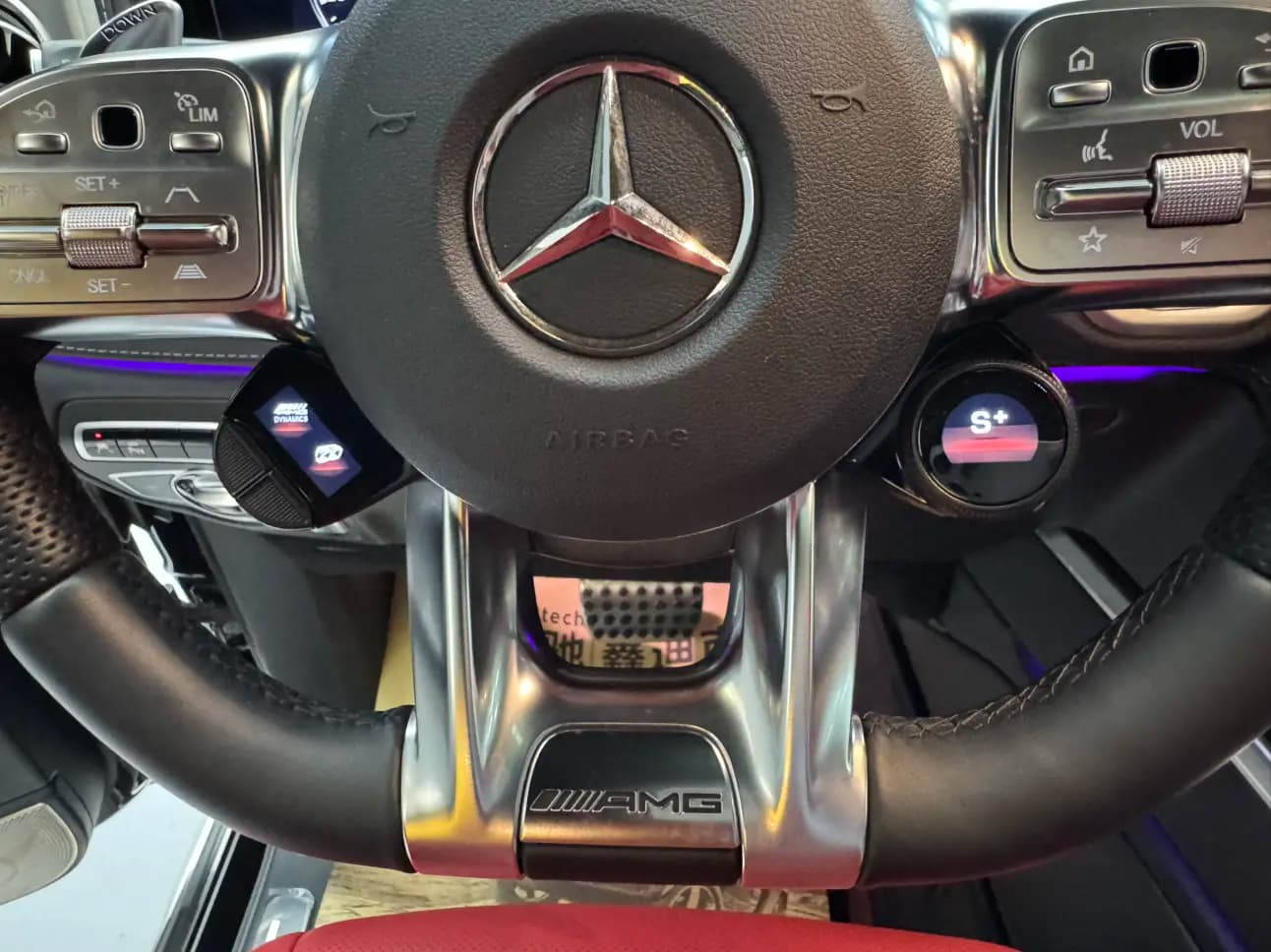 Mercedes-Benz G-Class AMG 2024 г. 19040 км. — фото 27