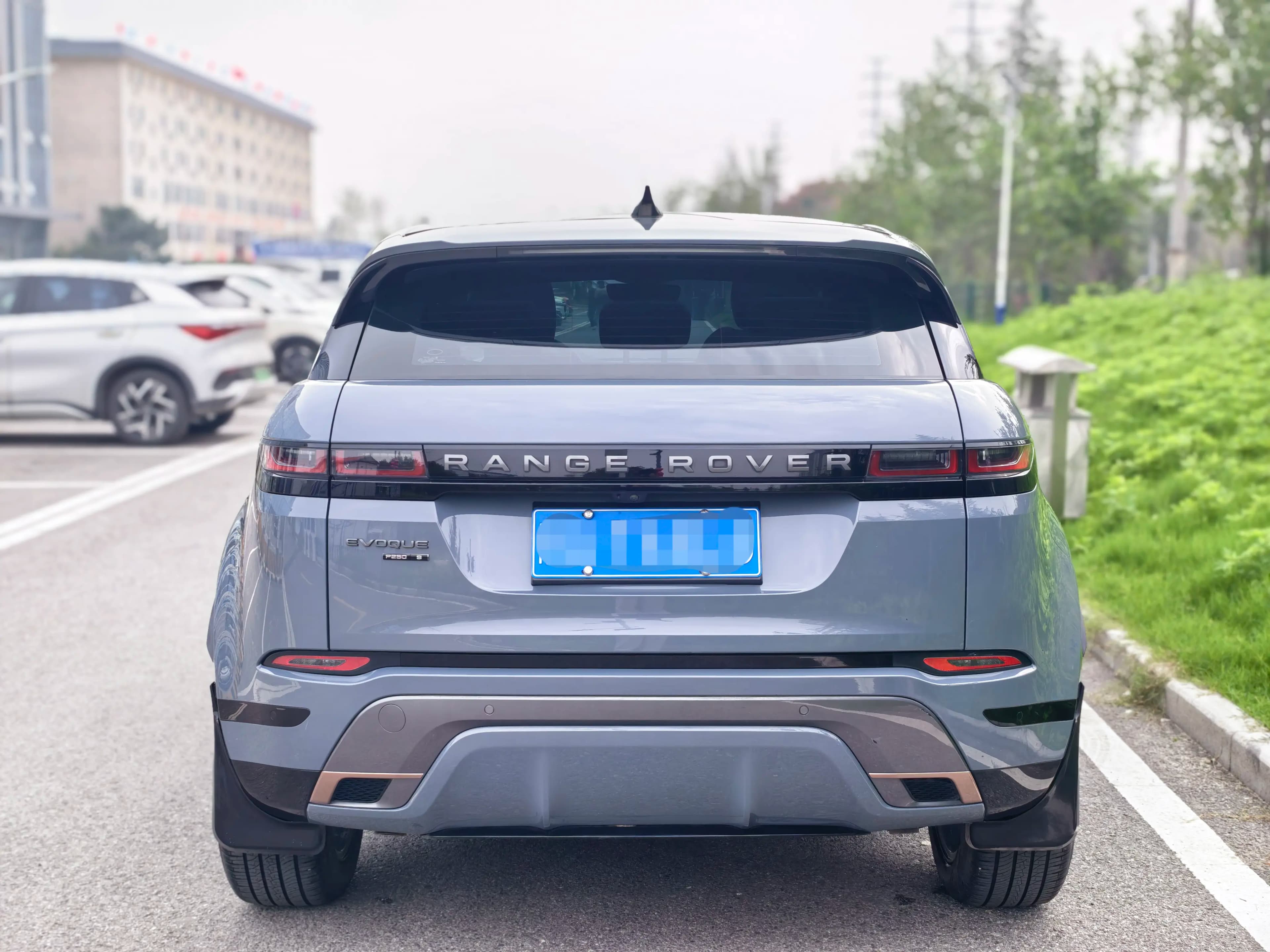 Land Rover Range Rover Evoque 2021 г. 80060 км. — фото 6