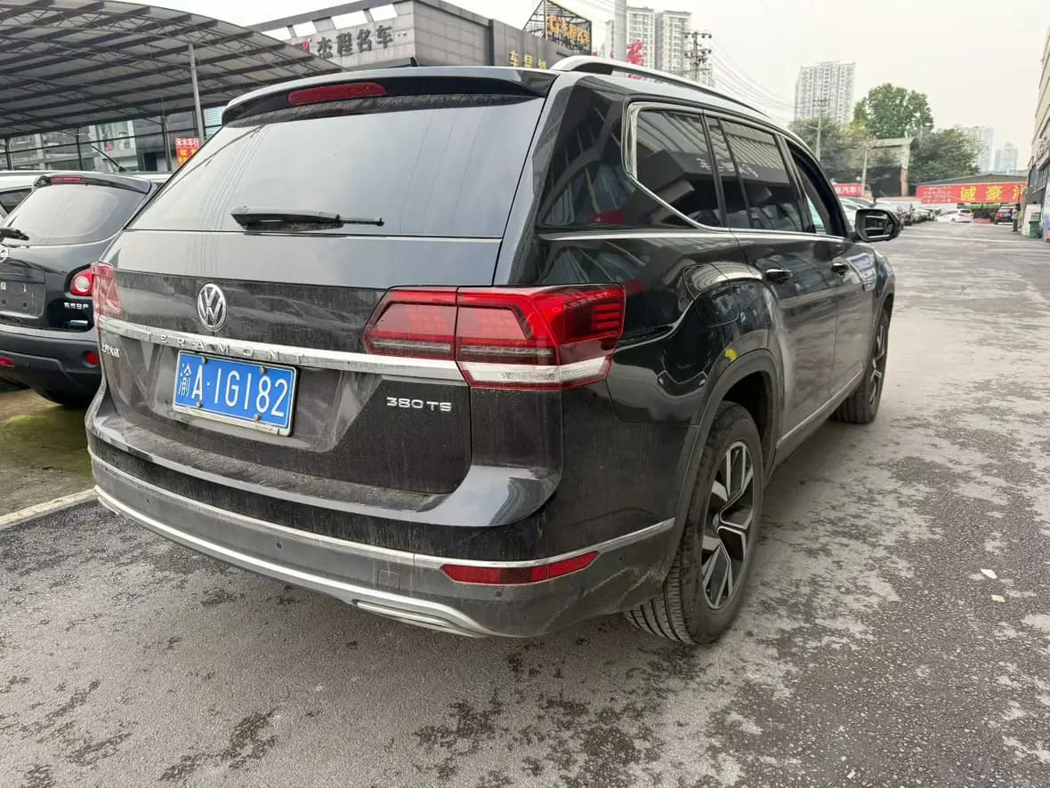 Volkswagen Teramont 2021 г. 101040 км. — фото 5