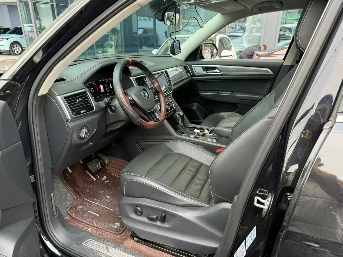 Volkswagen Teramont 2021 г. 101040 км. — фото 8