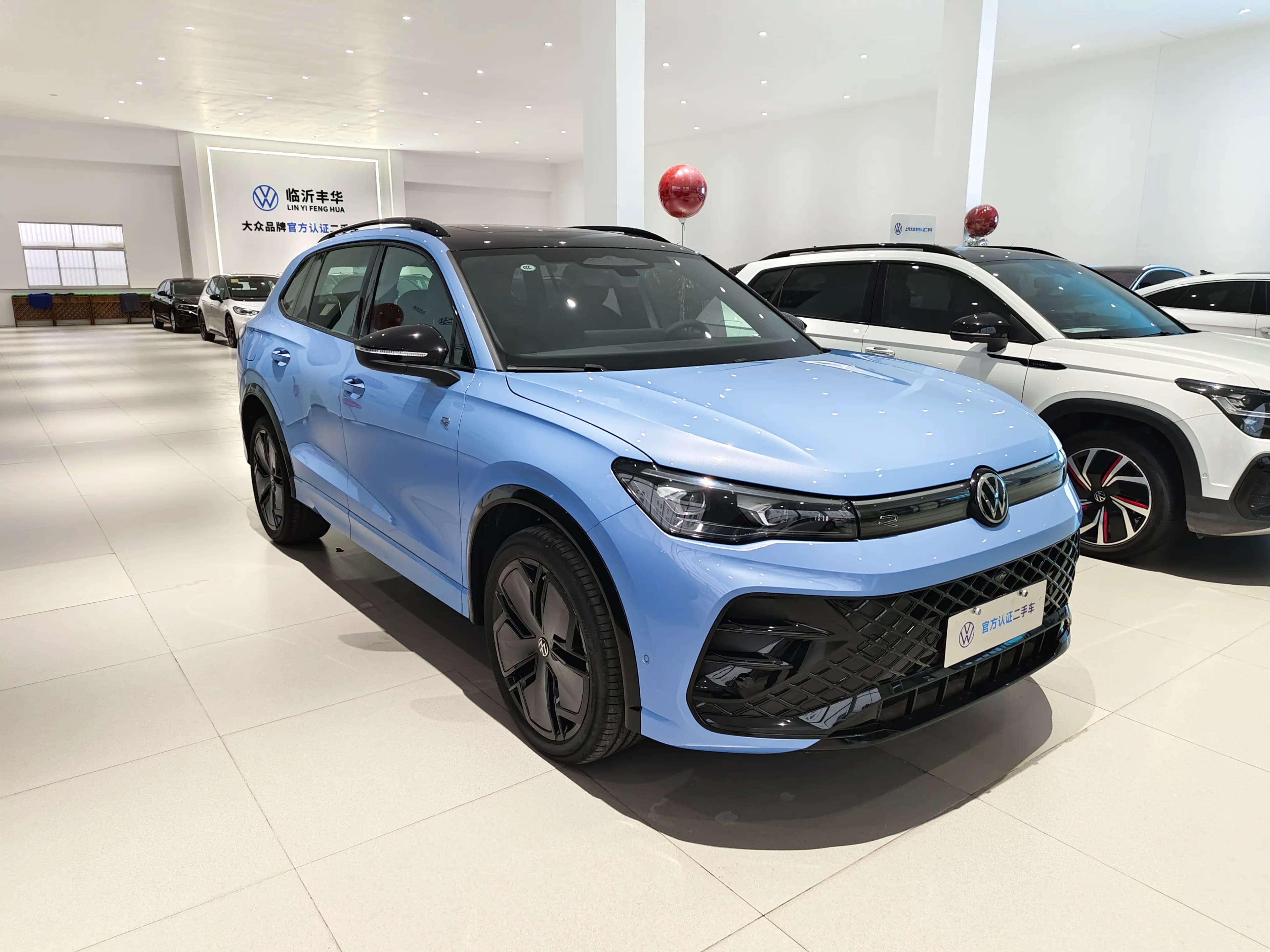 Volkswagen Tiguan L 2024 г. 3902 км. — фото 3