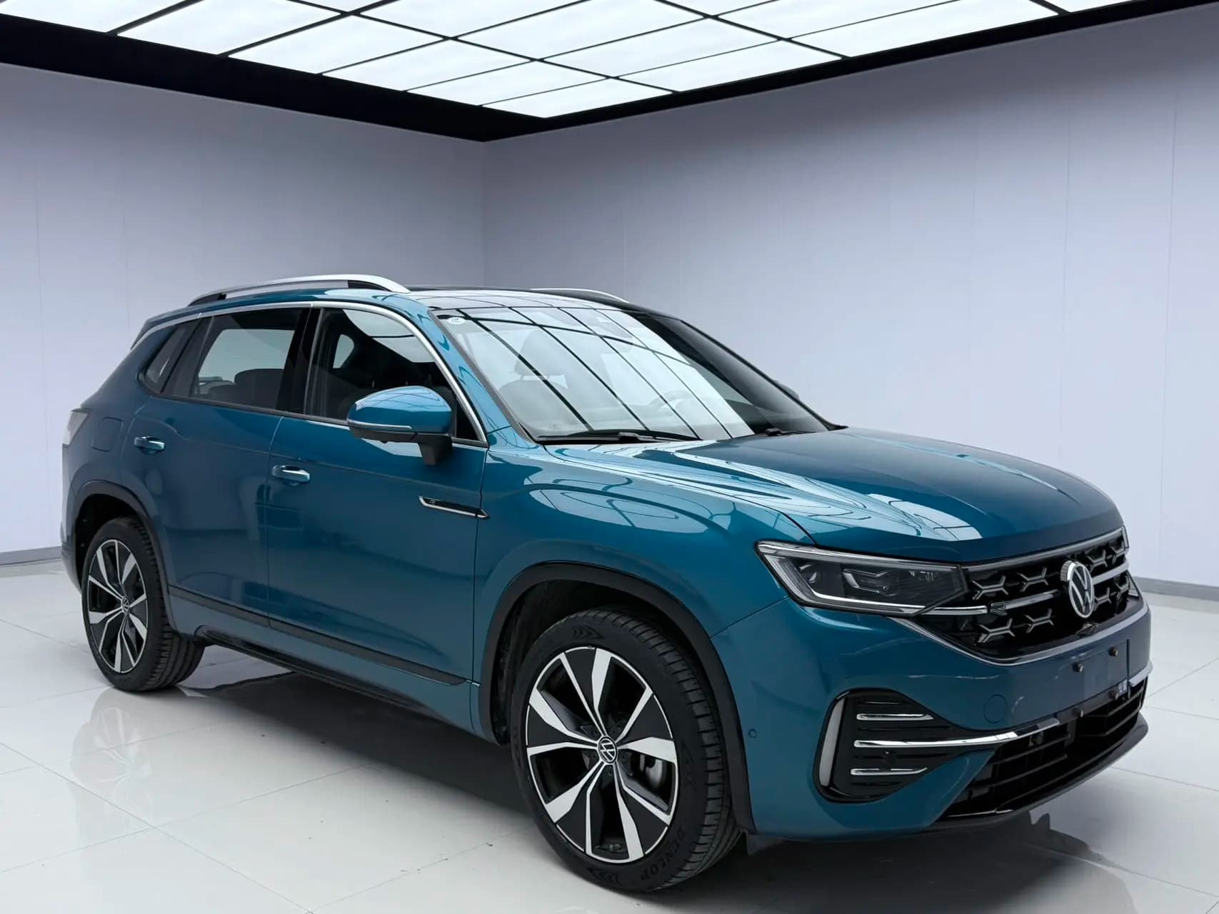Volkswagen Tayron 2022 г. 4240 км. — фото 3