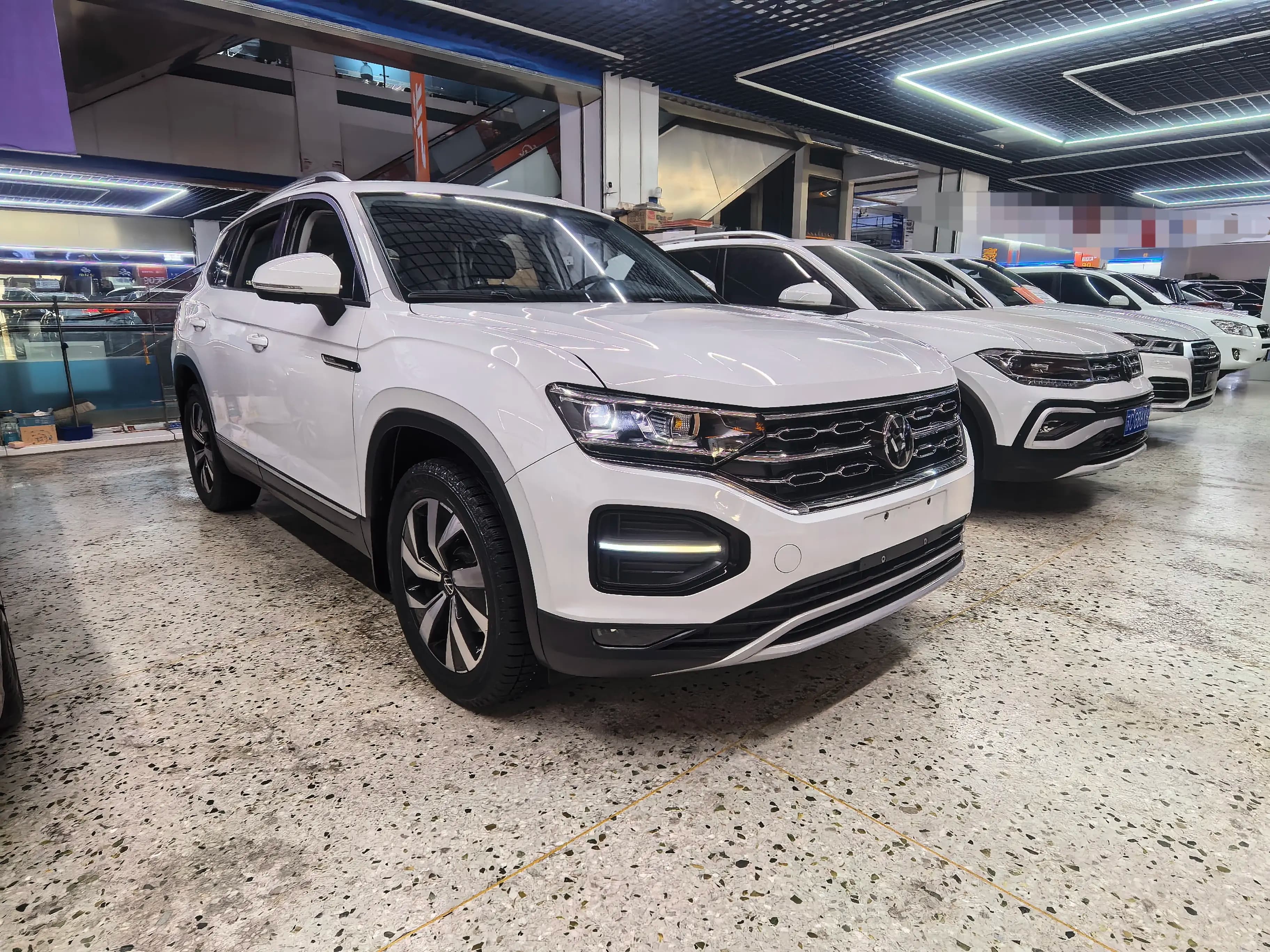 Volkswagen Tayron 2022 г. 42144 км. — фото 2