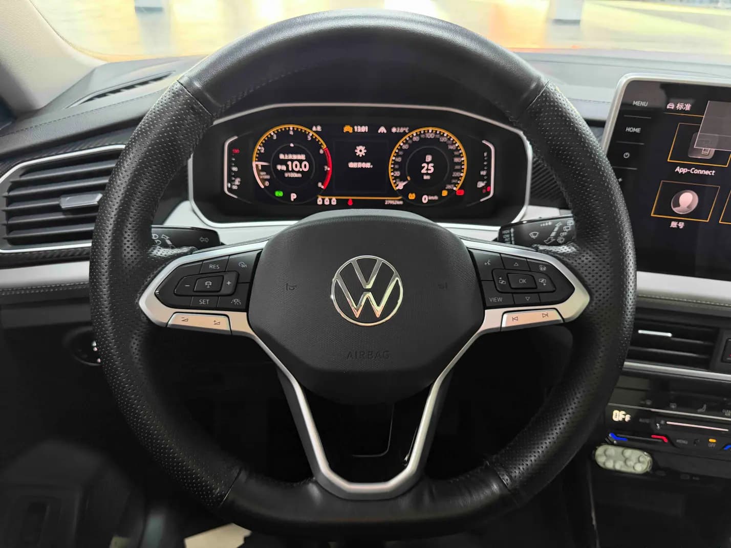 Volkswagen Tayron 2022 г. 28146 км. — фото 10