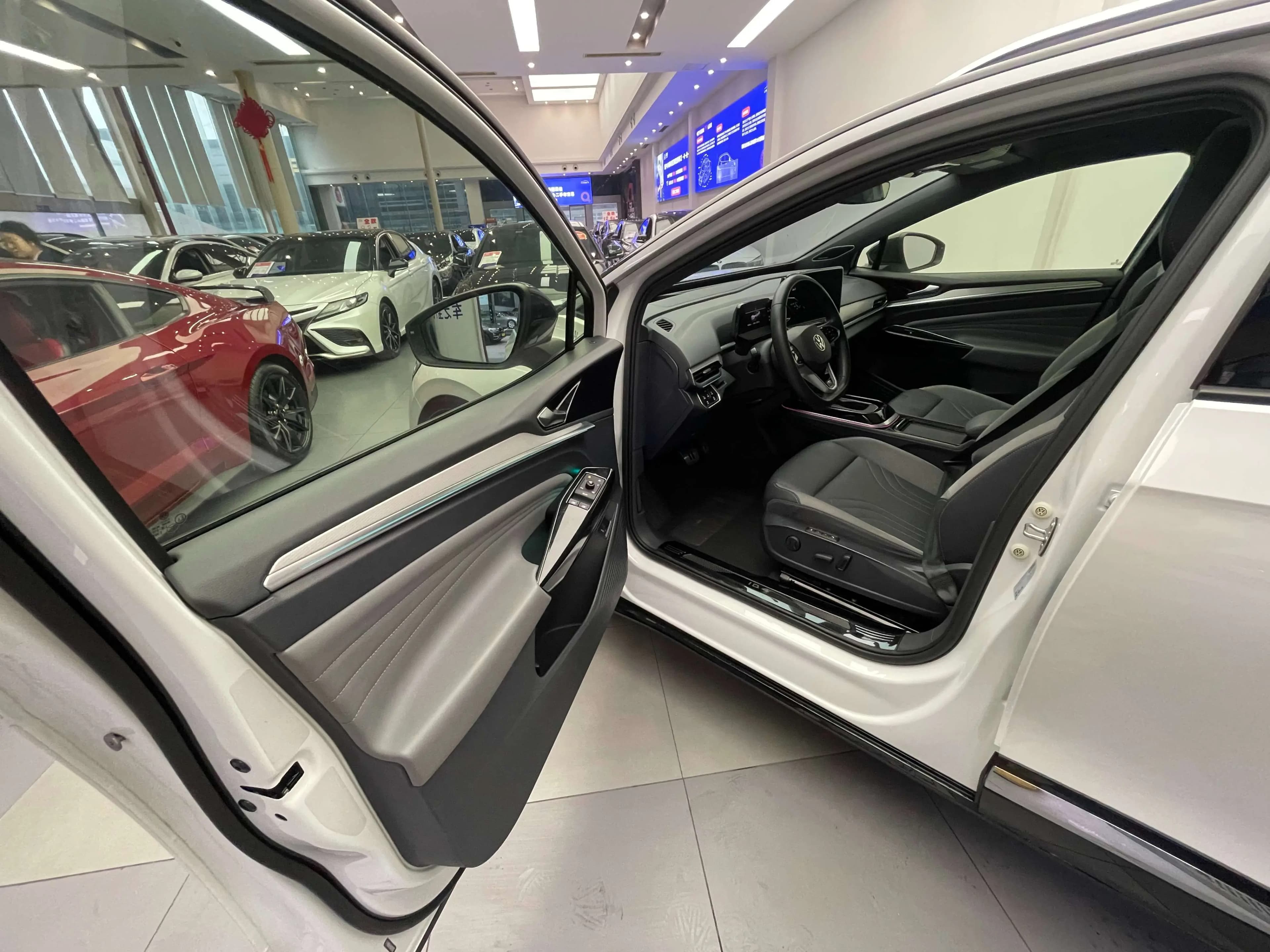 Volkswagen ID.4 CROZZ 2021 г. 46381 км. — фото 15