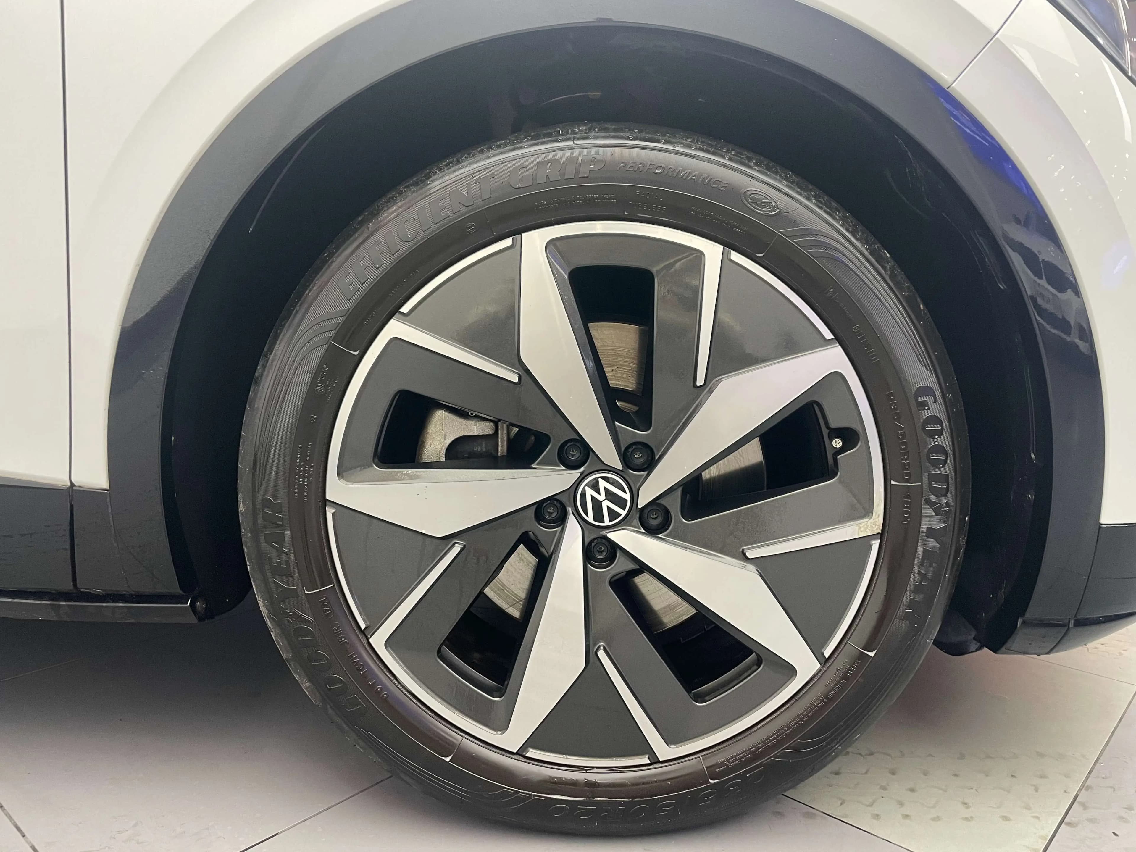 Volkswagen ID.4 CROZZ 2021 г. 46381 км. — фото 10