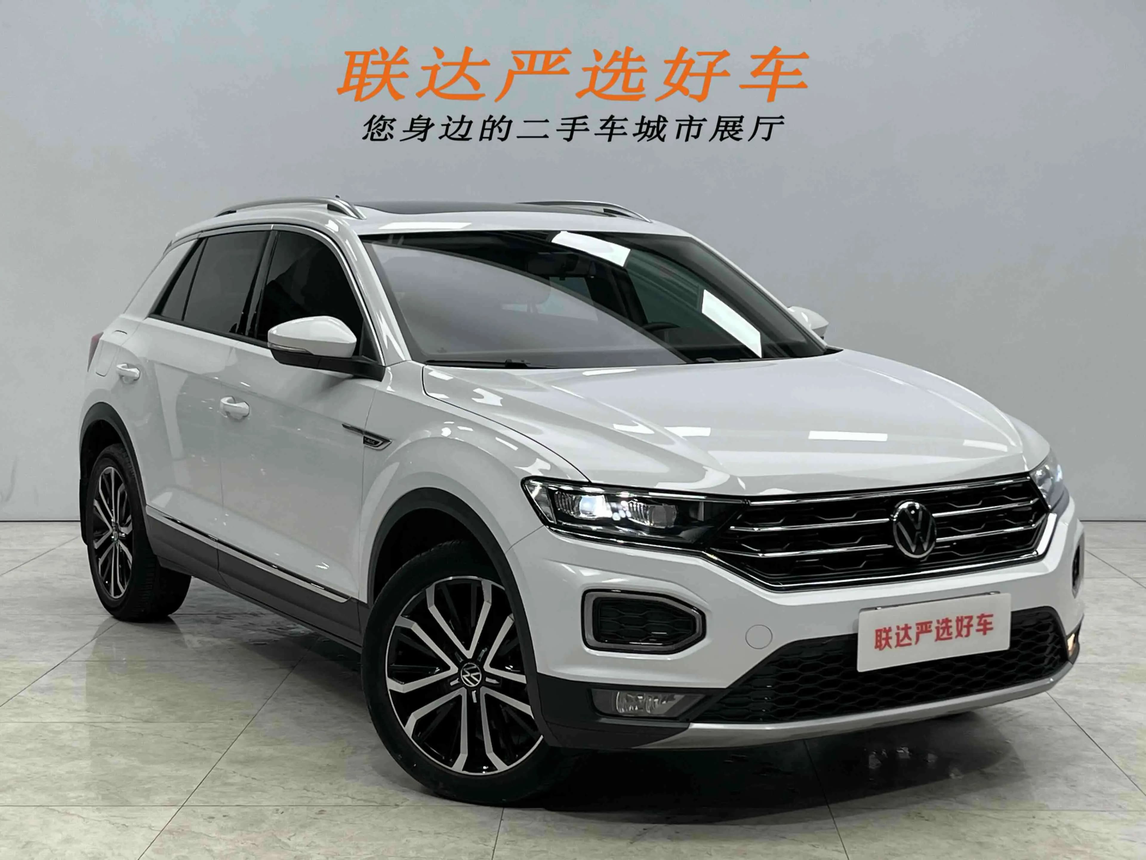 Volkswagen T-Roc 2022 г. 35030 км. — фото 2