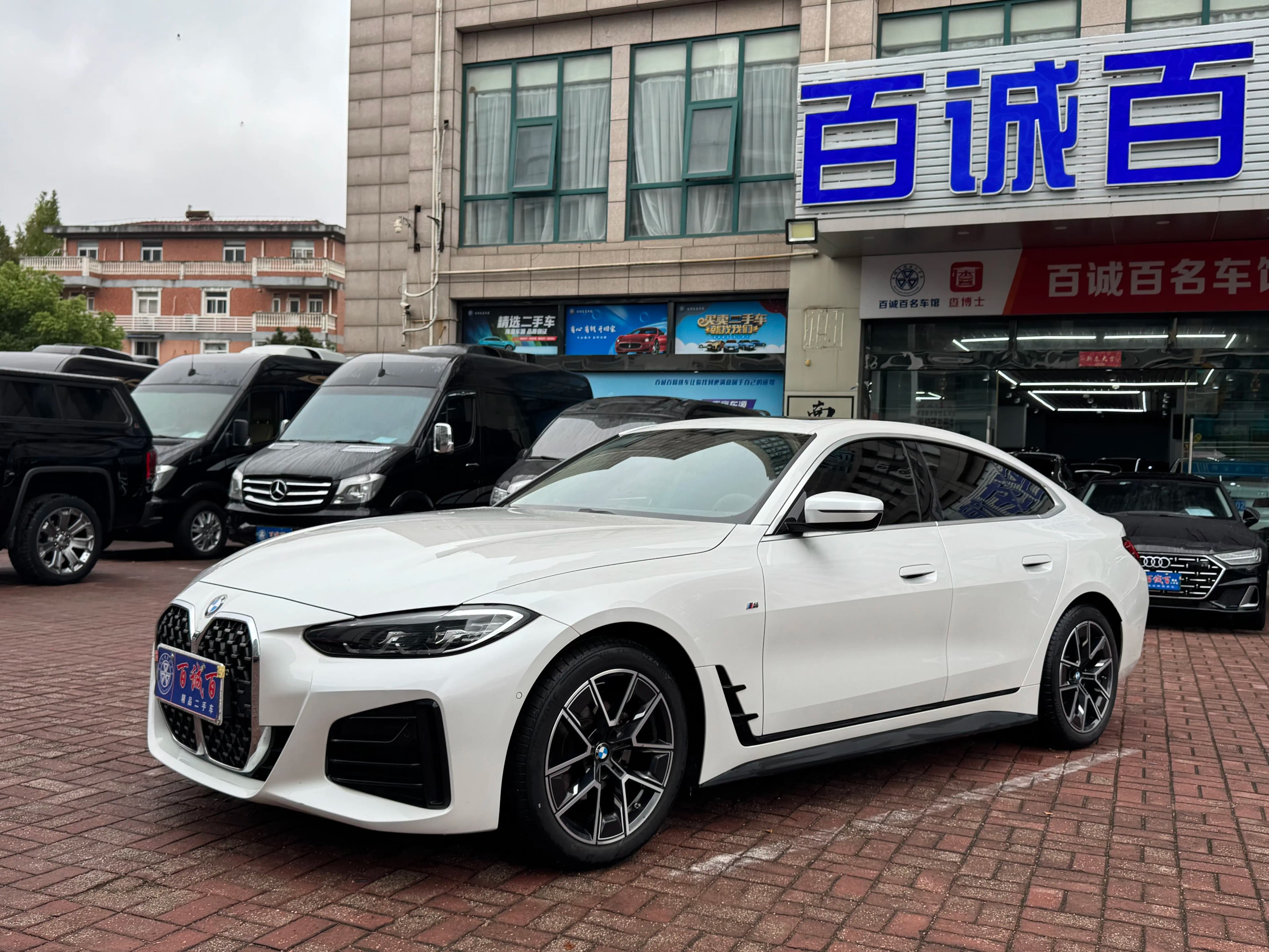 BMW 4 Series 2023 г. 26825 км.