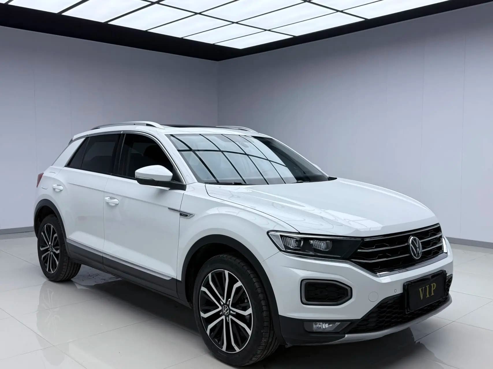 Volkswagen T-Roc 2022 г. 47032 км. — фото 3