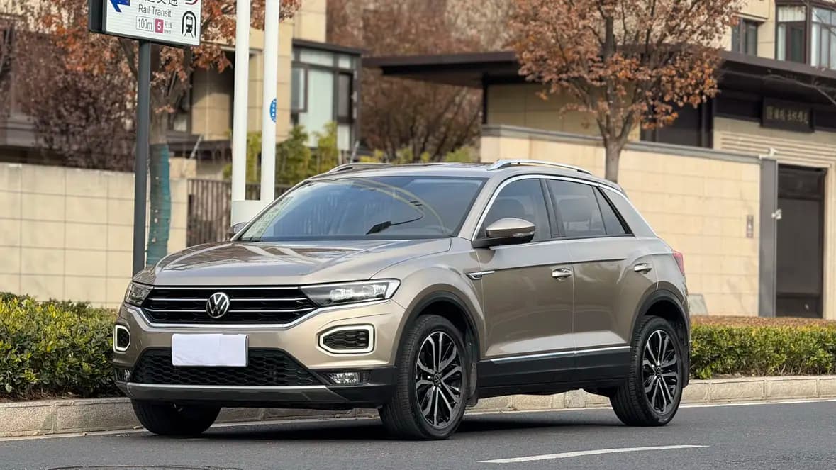 Volkswagen T-Roc 2022 г. 30033 км.