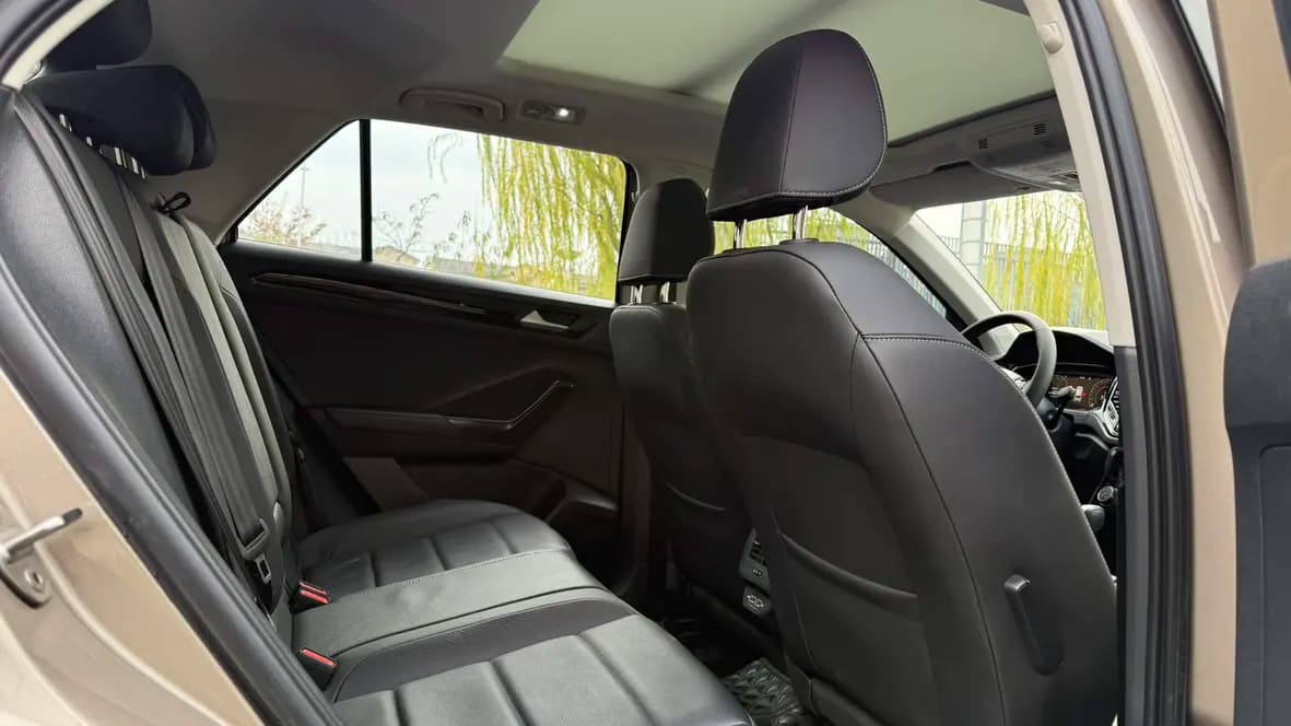 Volkswagen T-Roc 2022 г. 30033 км. — фото 16