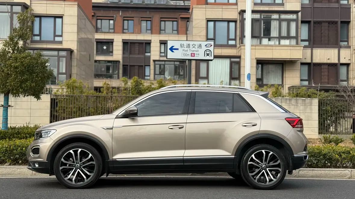 Volkswagen T-Roc 2022 г. 30033 км. — фото 3