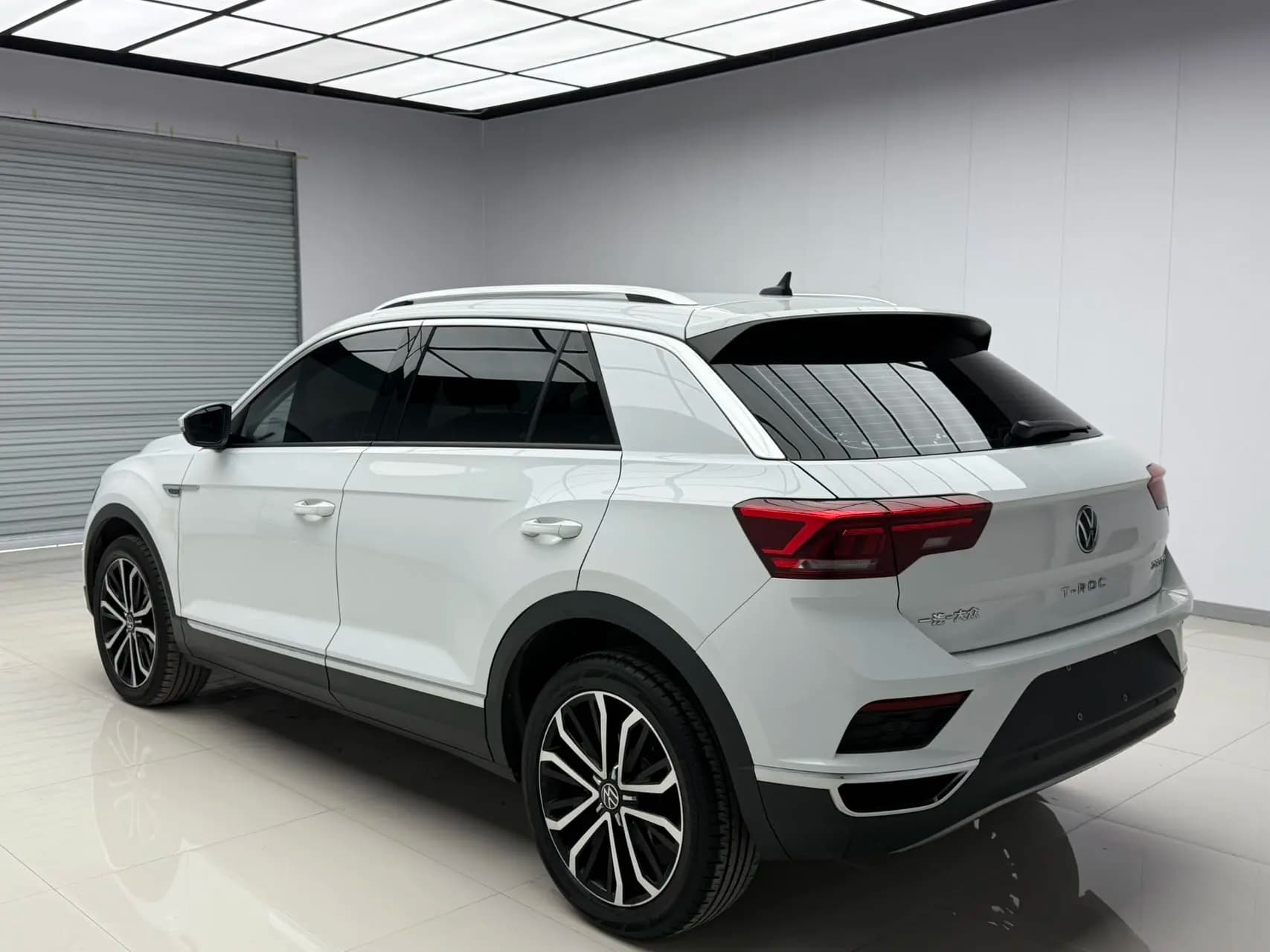 Volkswagen T-Roc 2022 г. 38035 км. — фото 4