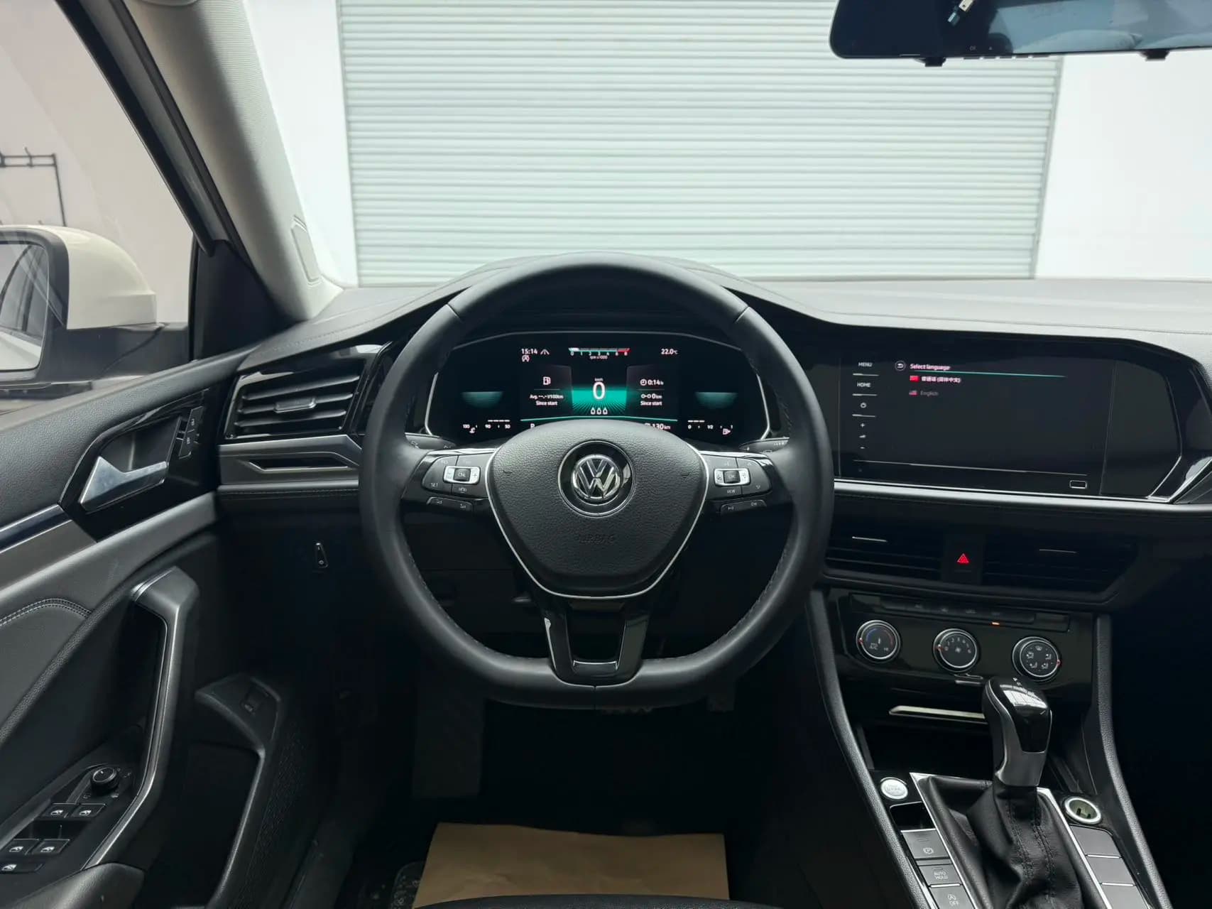 Volkswagen Sagitar 2022 г. 44073 км. — фото 15