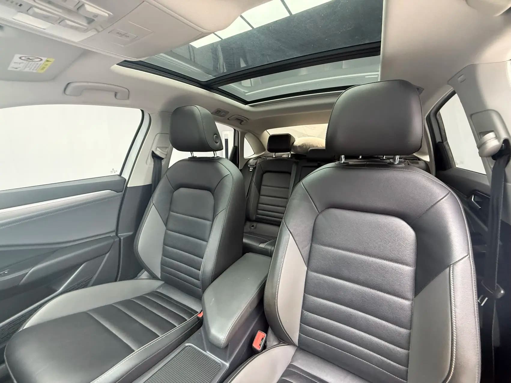 Volkswagen Sagitar 2022 г. 44073 км. — фото 18