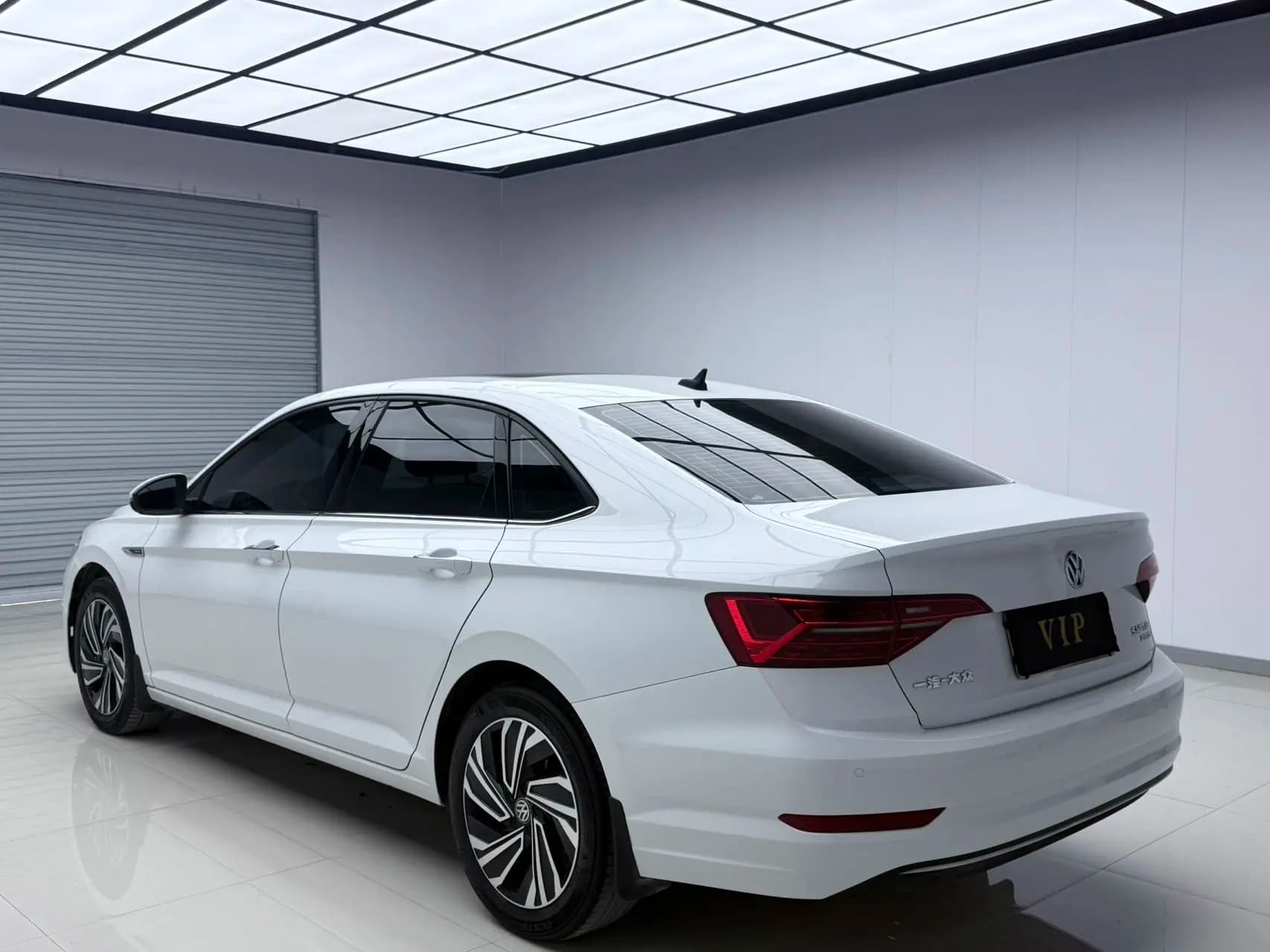 Volkswagen Sagitar 2022 г. 44073 км. — фото 4