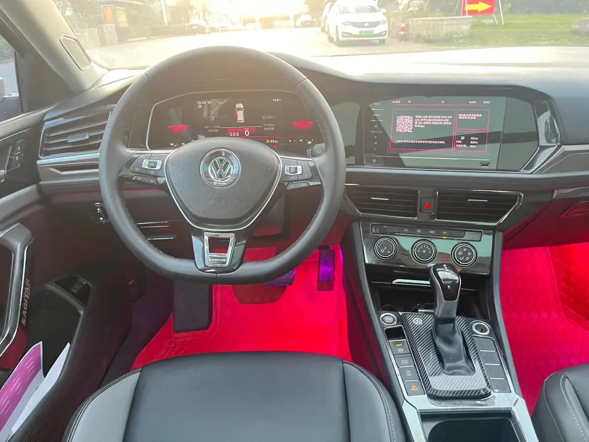 Volkswagen Sagitar 2022 г. 94875 км. — фото 12
