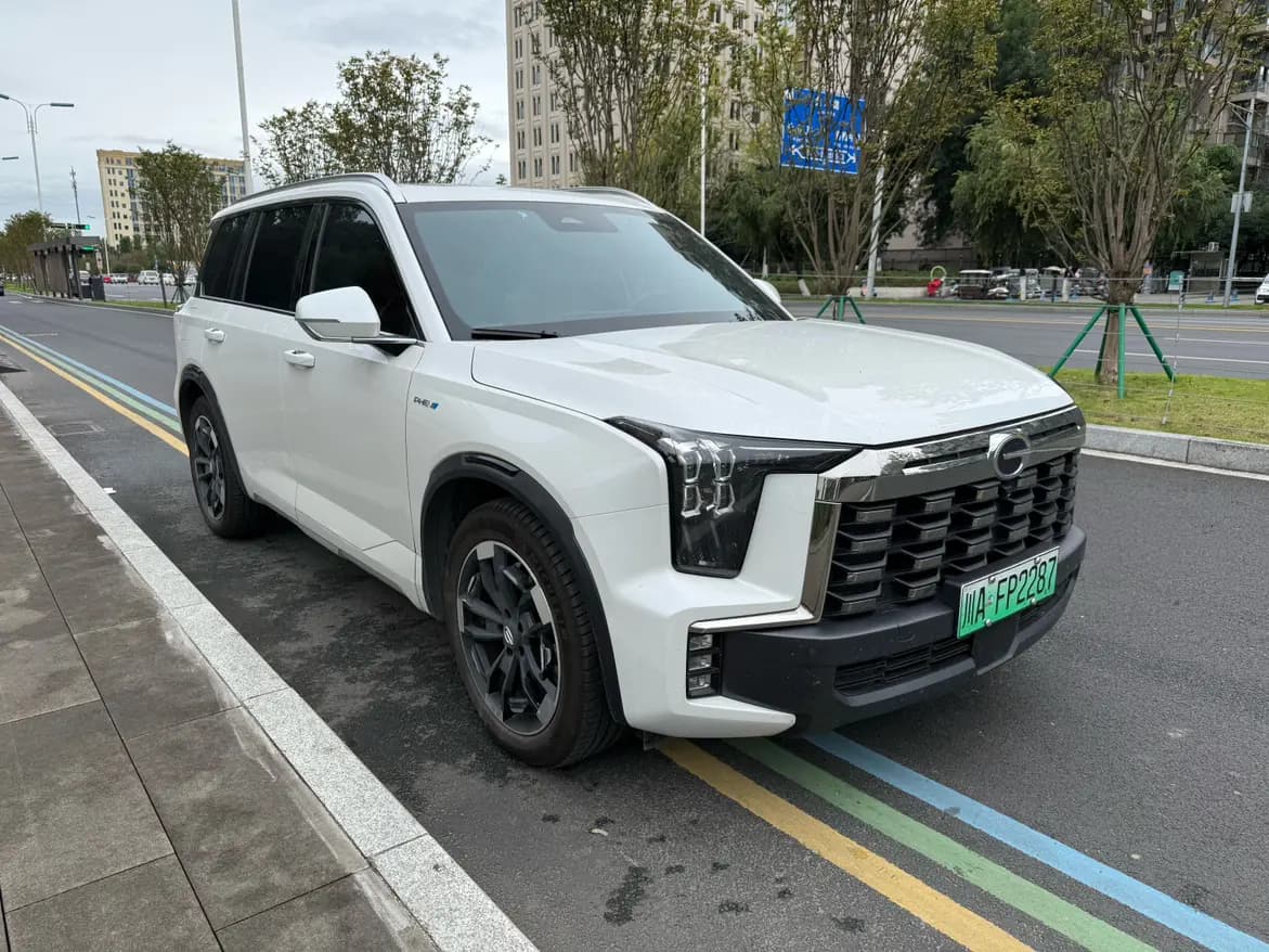 GAC Trumpchi ES9 PHEV 2023 г. 28089 км. — фото 3