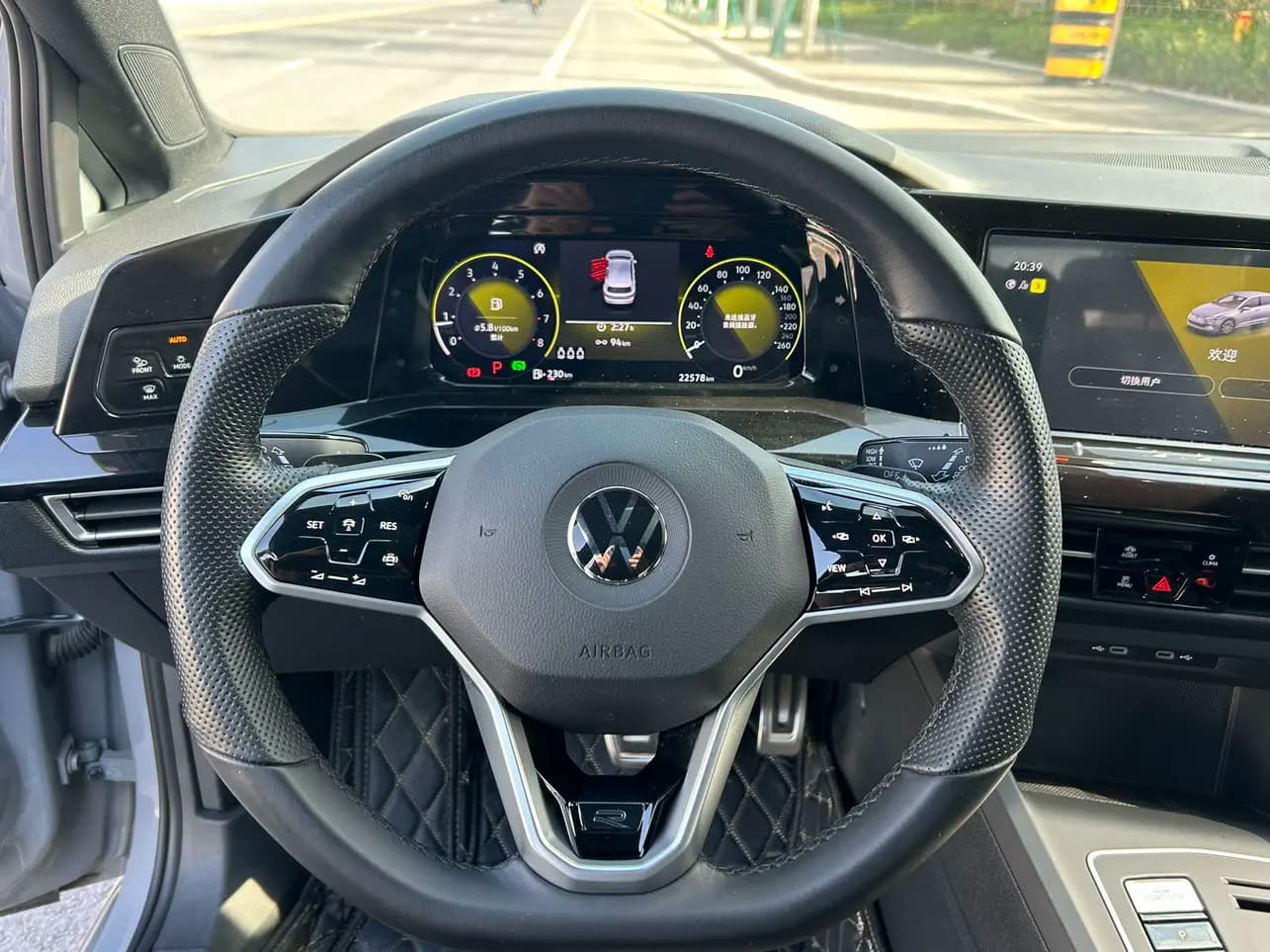 Volkswagen Golf 2021 г. 22114 км. — фото 15