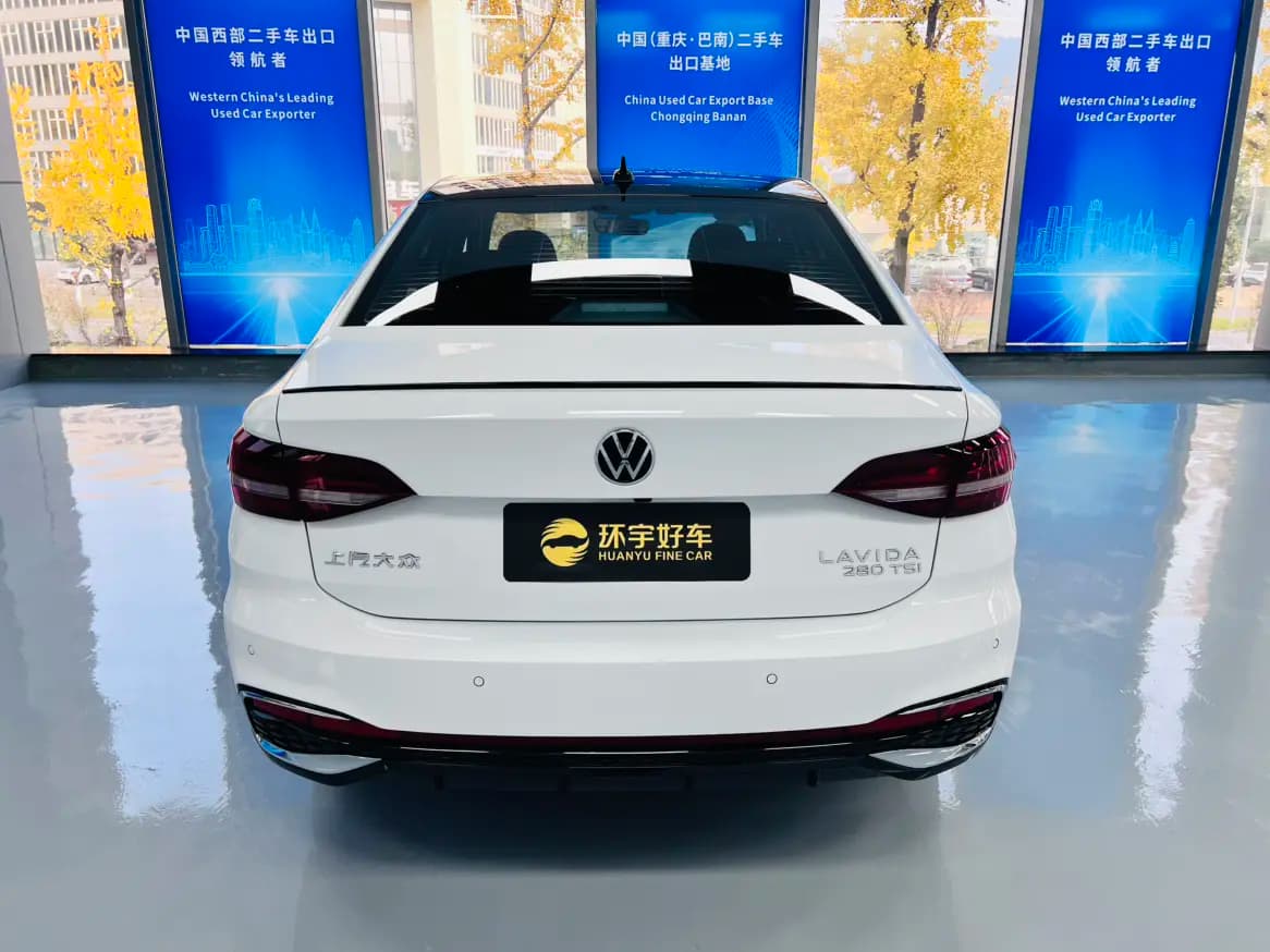 Volkswagen Lavida 2023 г. 16028 км. — фото 5