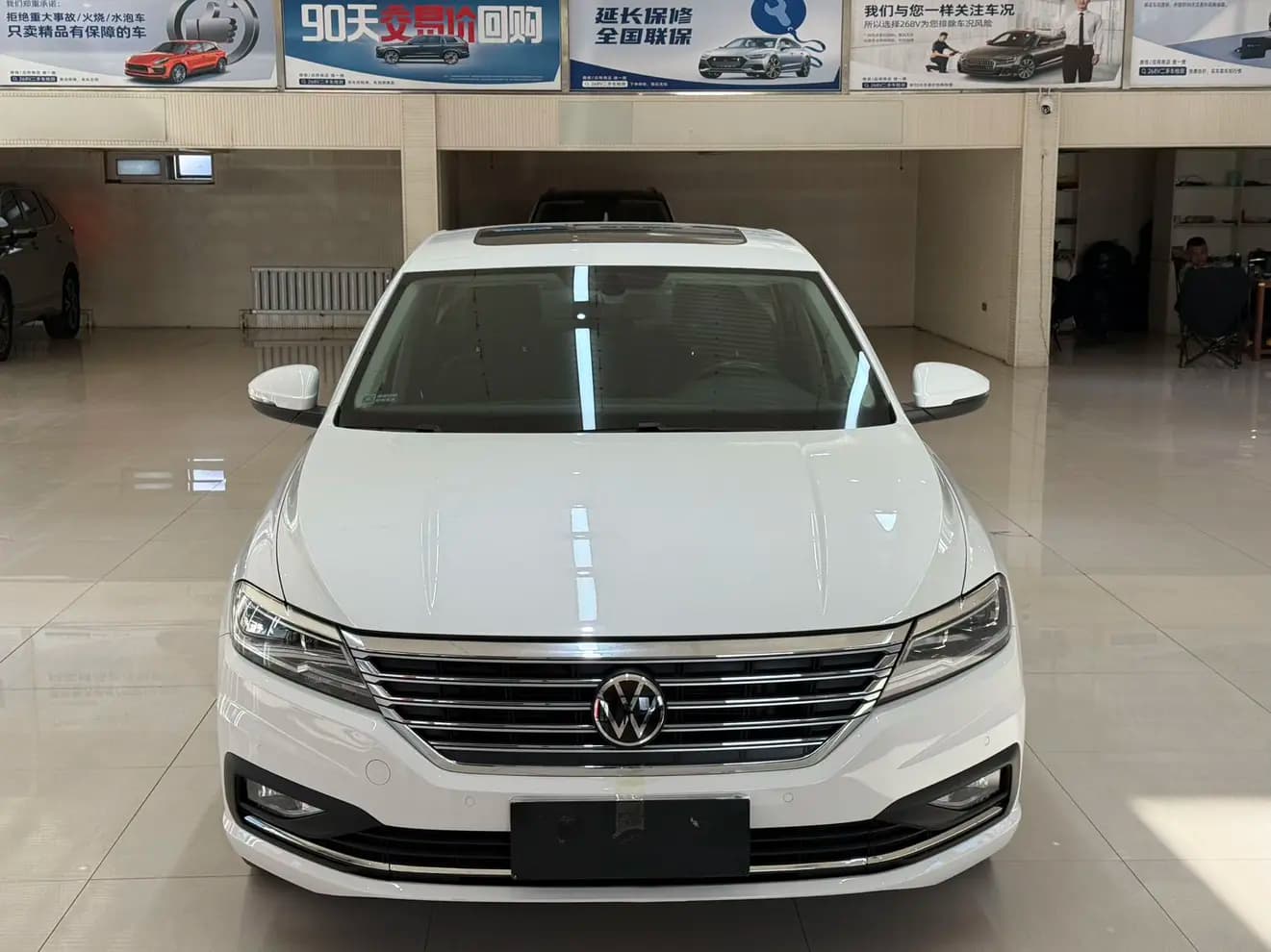 Volkswagen Lavida 2021 г. 50030 км. — фото 2