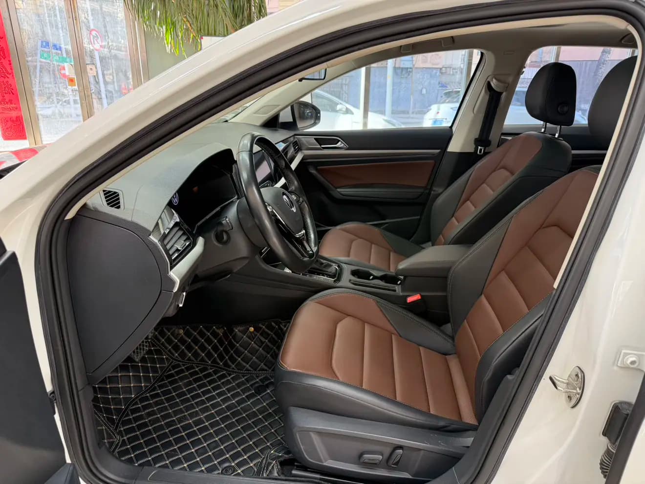 Volkswagen Lavida 2021 г. 50030 км. — фото 12