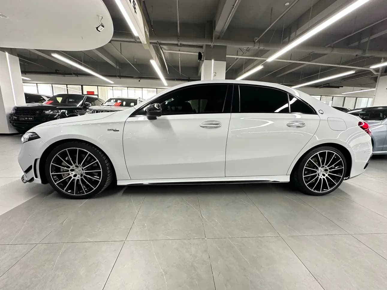 Mercedes-Benz A-Class AMG 2021 г. 59077 км. — фото 3