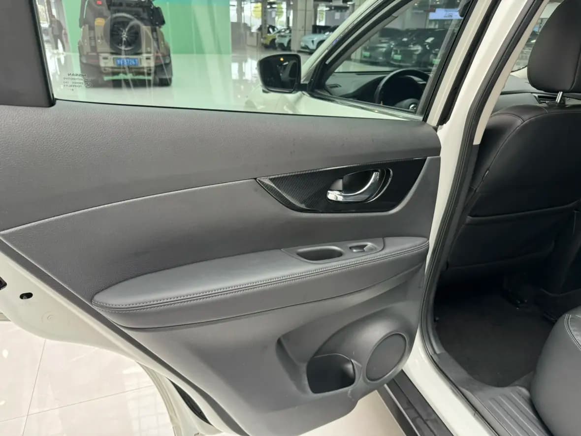 Nissan X-Trail 2021 г. 65117 км. — фото 11