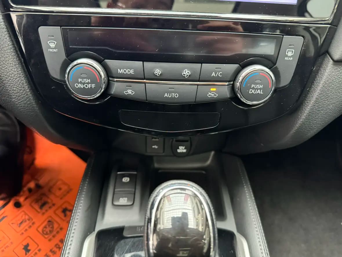 Nissan X-Trail 2021 г. 65117 км. — фото 12