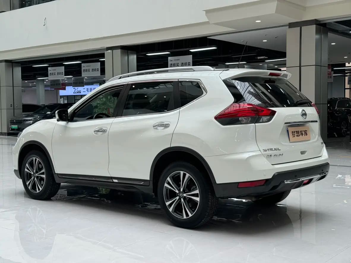 Nissan X-Trail 2021 г. 65117 км. — фото 4