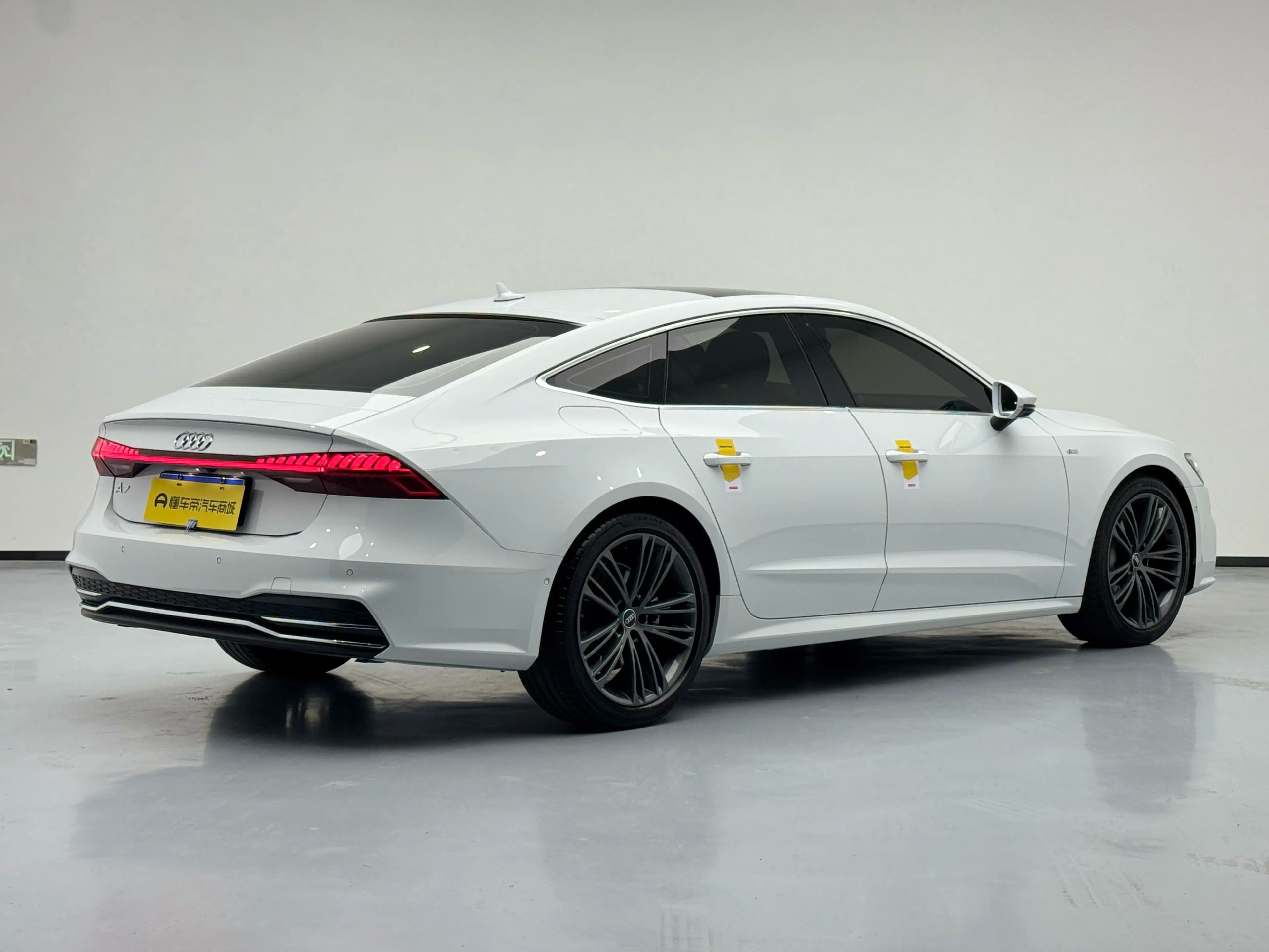 Audi A7 2024 г. 33206 км. — фото 7