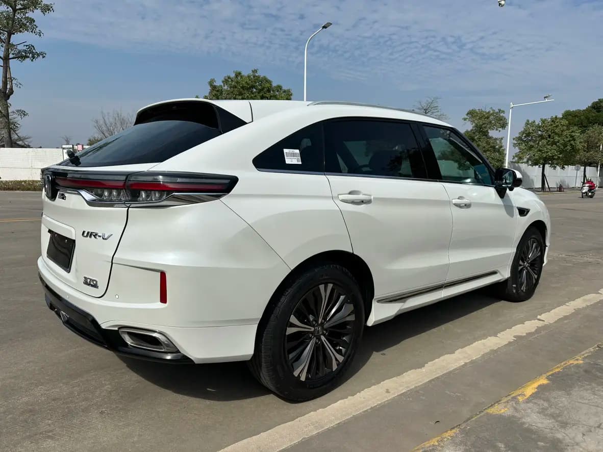 Honda UR-V 2022 г. 41010 км. — фото 7