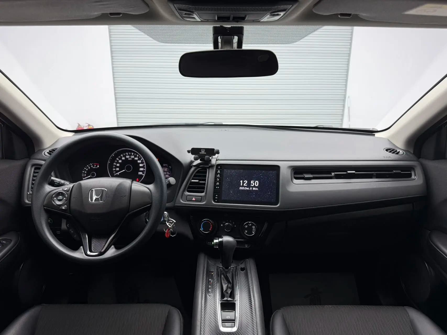 Honda Vezel 2021 г. 42065 км. — фото 13