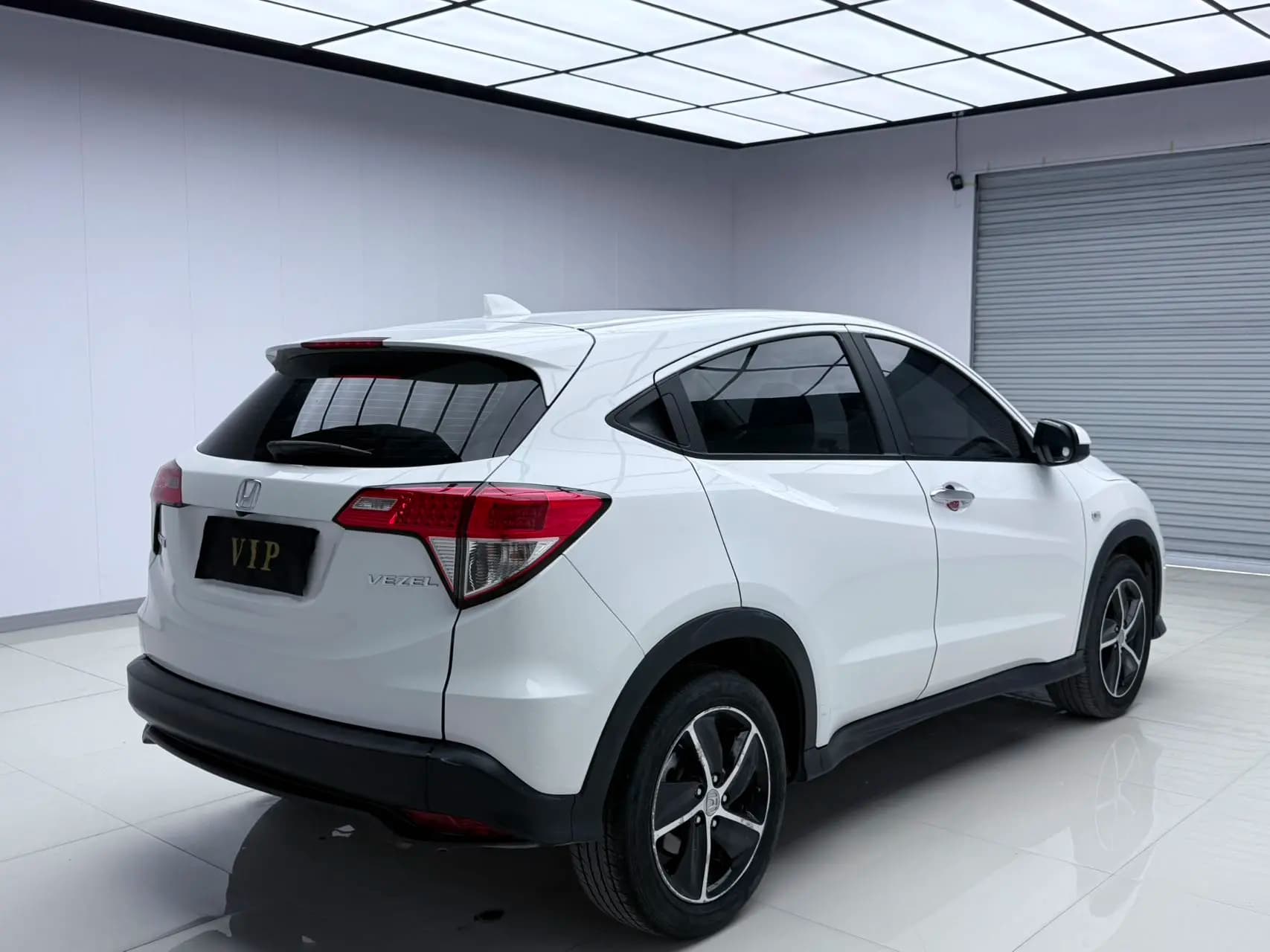 Honda Vezel 2021 г. 42065 км. — фото 6