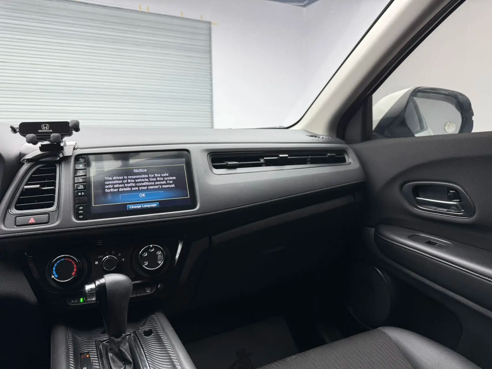 Honda Vezel 2021 г. 42065 км. — фото 10