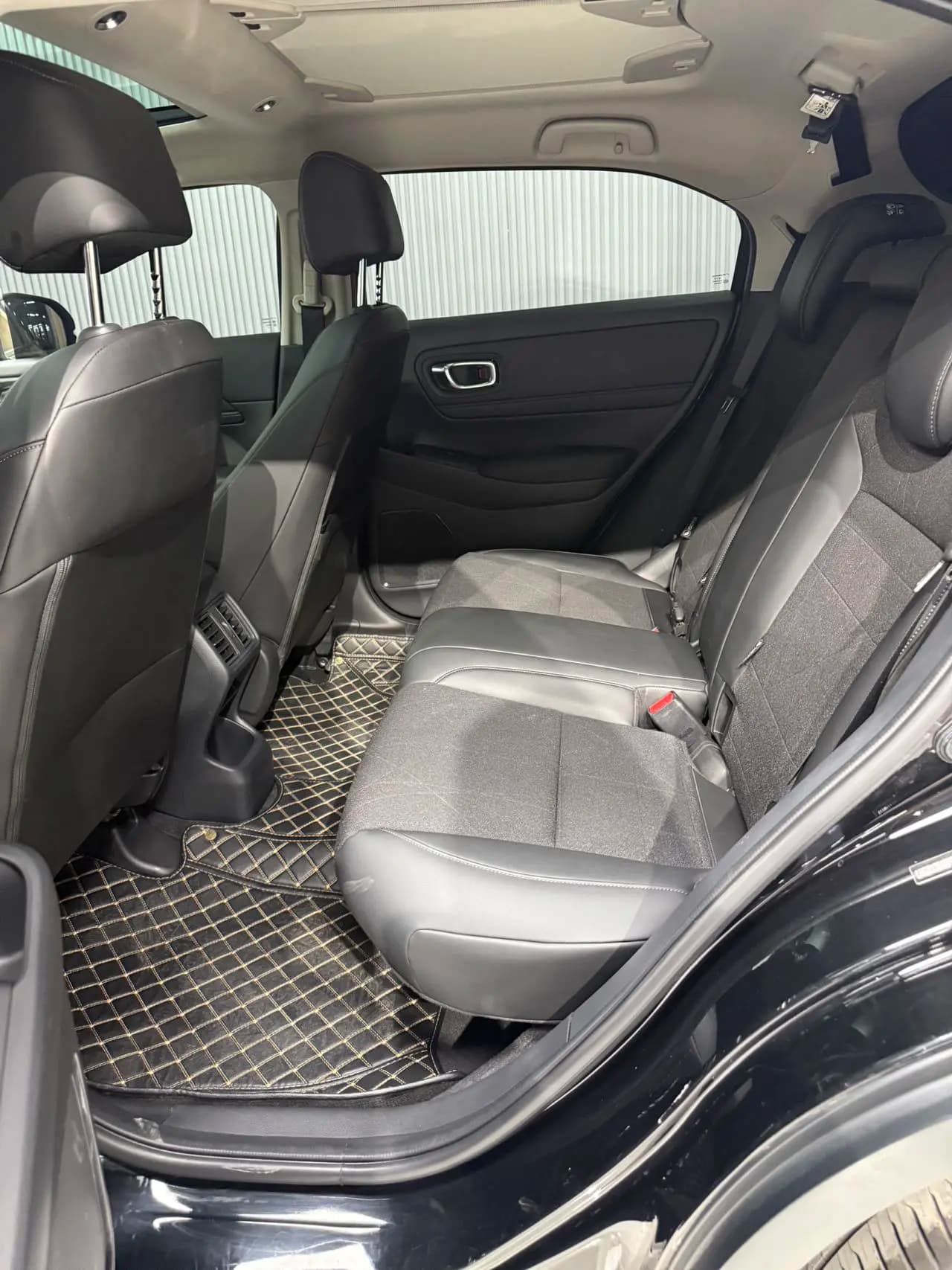 Honda Vezel 2023 г. 20066 км. — фото 20