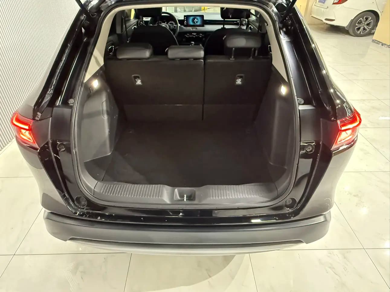 Honda Vezel 2023 г. 20066 км. — фото 22